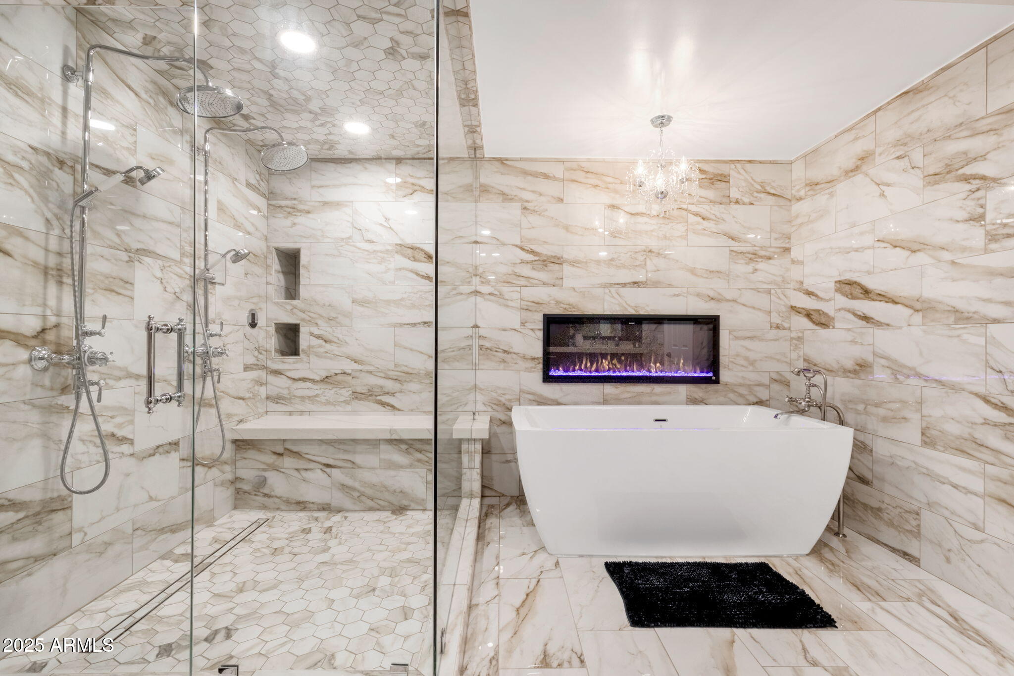 Cave Creek, Arizona, 85331, United States, 5 Bedrooms Bedrooms, ,4 BathroomsBathrooms,Residential,Active,1914836