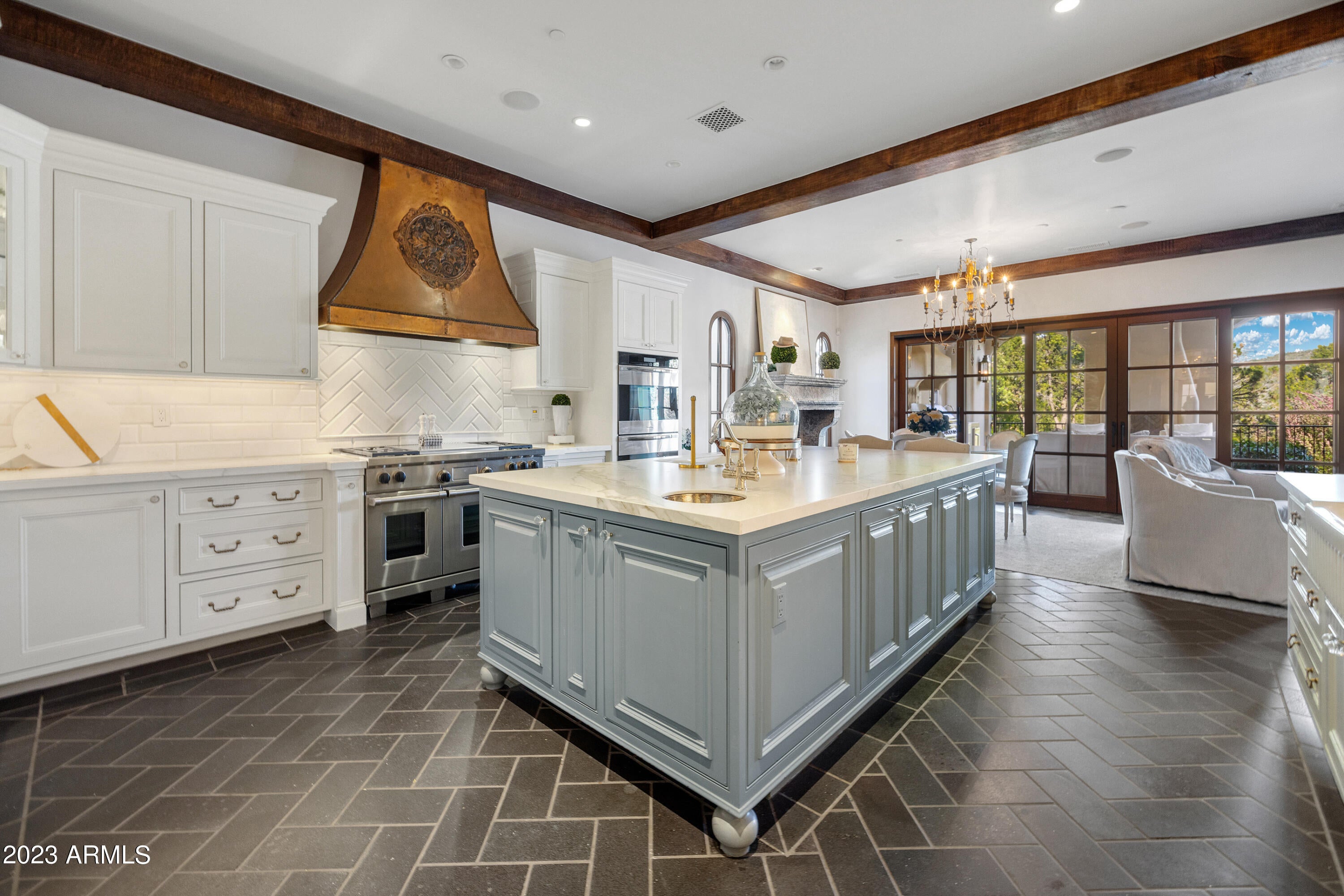 Sedona, Arizona, 86336, United States, 4 Bedrooms Bedrooms, ,6 BathroomsBathrooms,Residential,Active,1945095