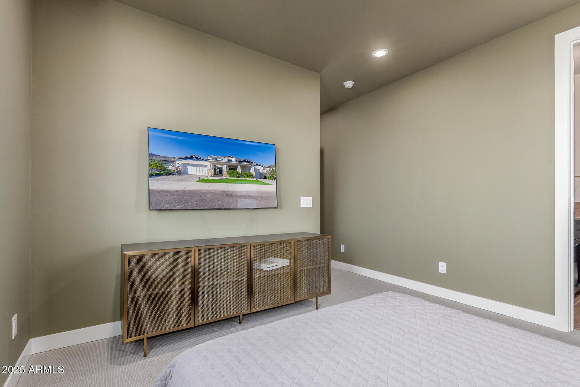 Surprise, Arizona, 85388, United States, 3 Bedrooms Bedrooms, ,4 BathroomsBathrooms,Residential,Active,1988484