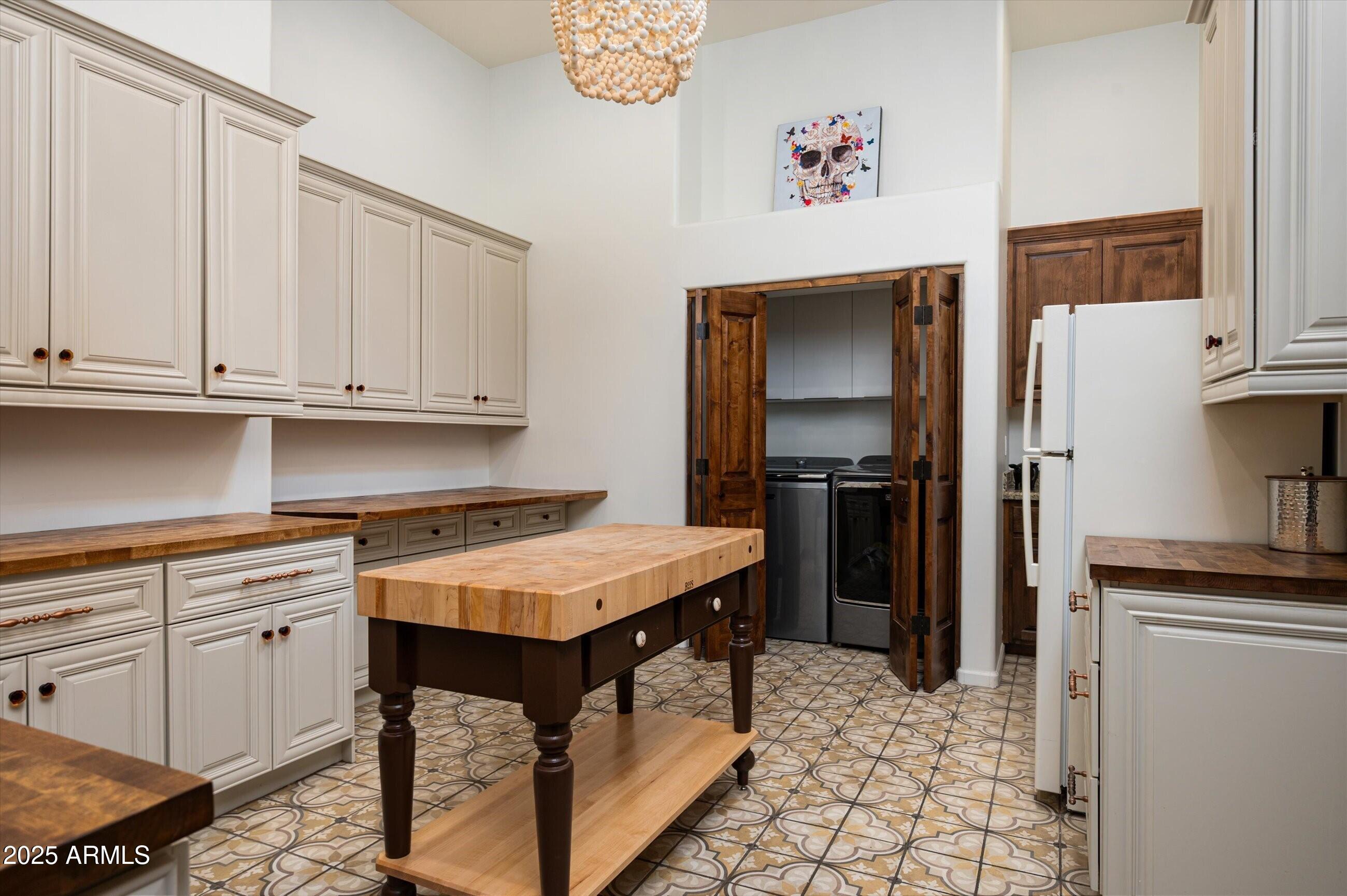 Scottsdale, Arizona, 85255, United States, 4 Bedrooms Bedrooms, ,4 BathroomsBathrooms,Residential,Active,2017079