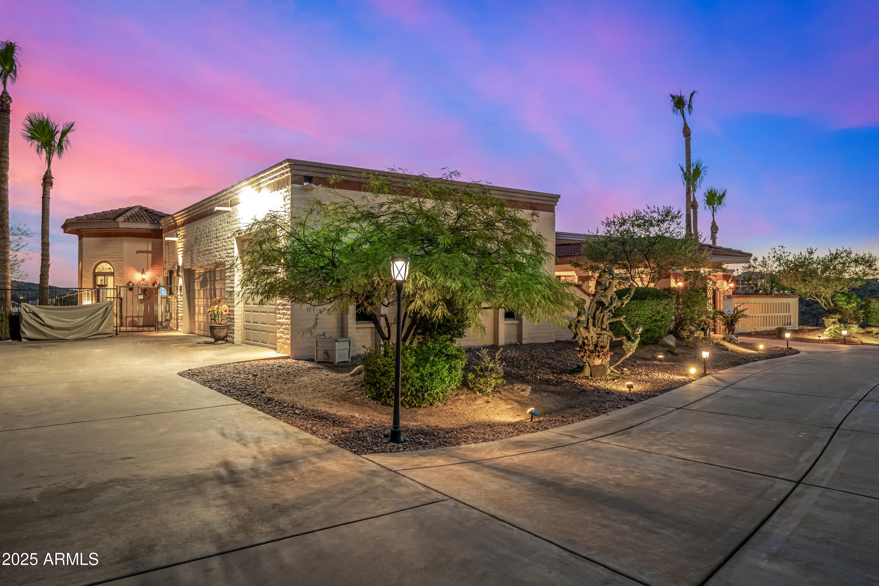 Fountain Hills, Arizona, 85268, United States, 5 Bedrooms Bedrooms, ,4 BathroomsBathrooms,Residential,Active,1988706