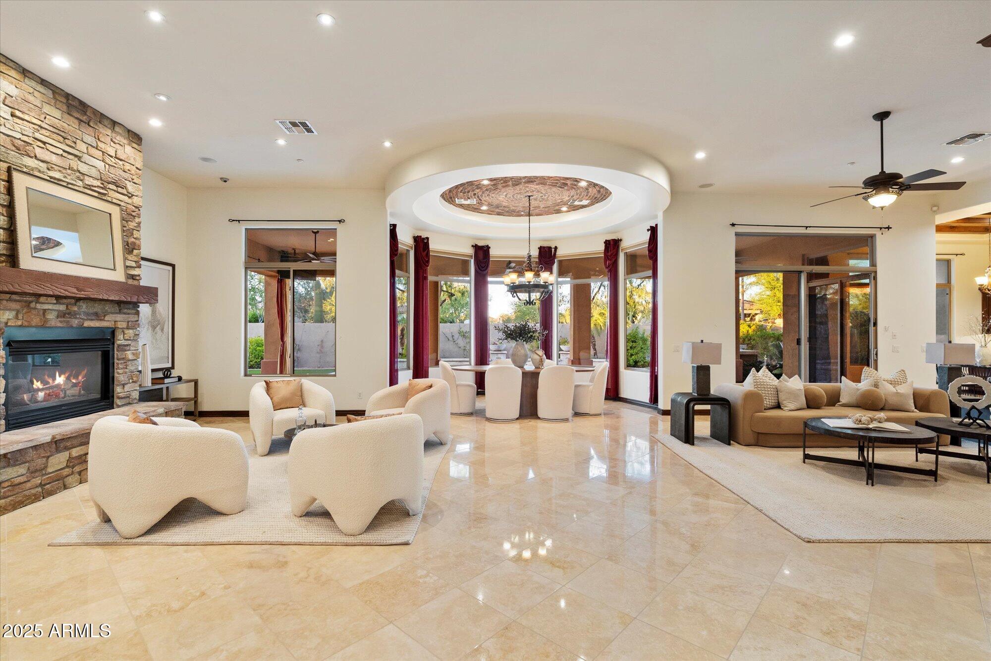 Phoenix, Arizona, 85050, United States, 4 Bedrooms Bedrooms, ,5 BathroomsBathrooms,Residential,Active,2001081