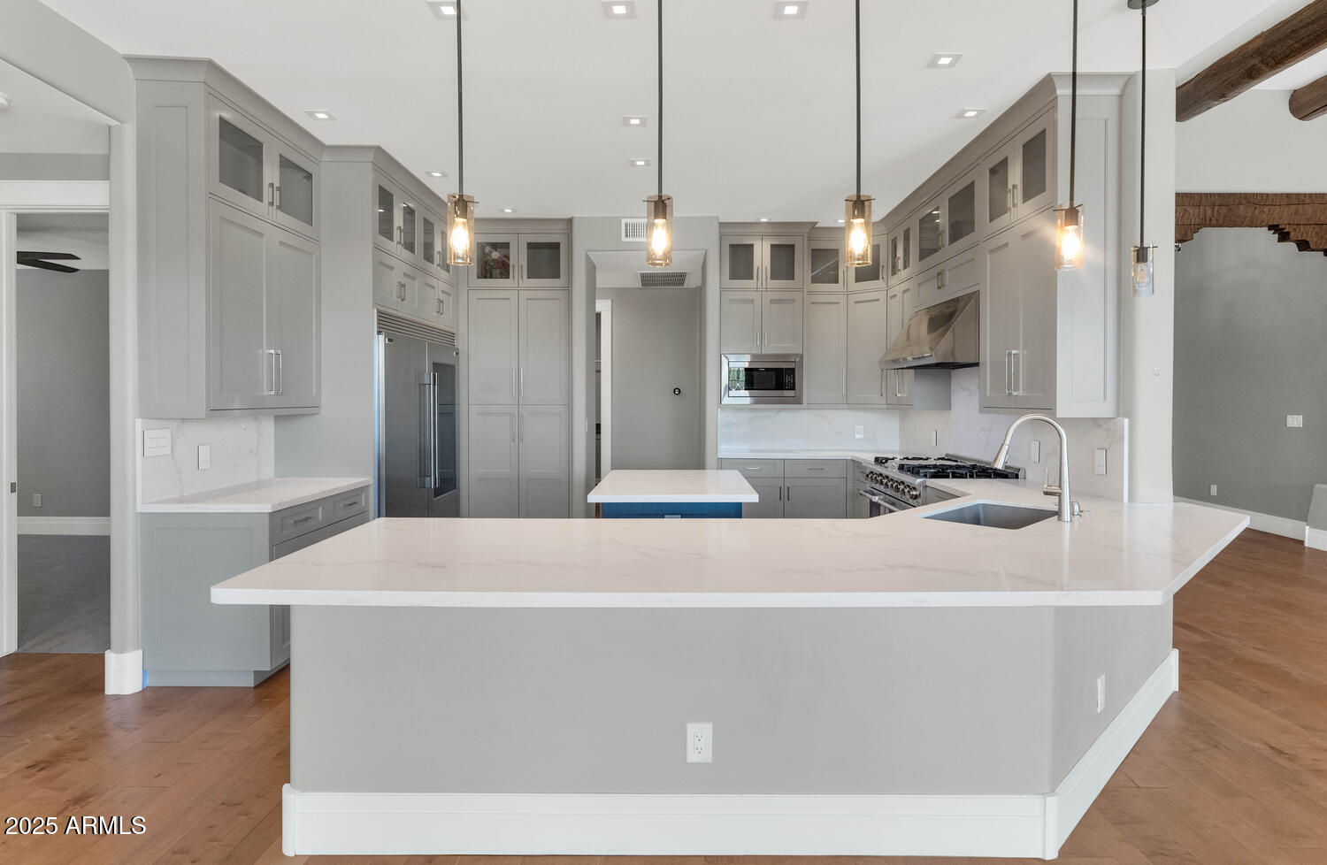 Glendale, Arizona, 85310, United States, 4 Bedrooms Bedrooms, ,4 BathroomsBathrooms,Residential,Active,1953274