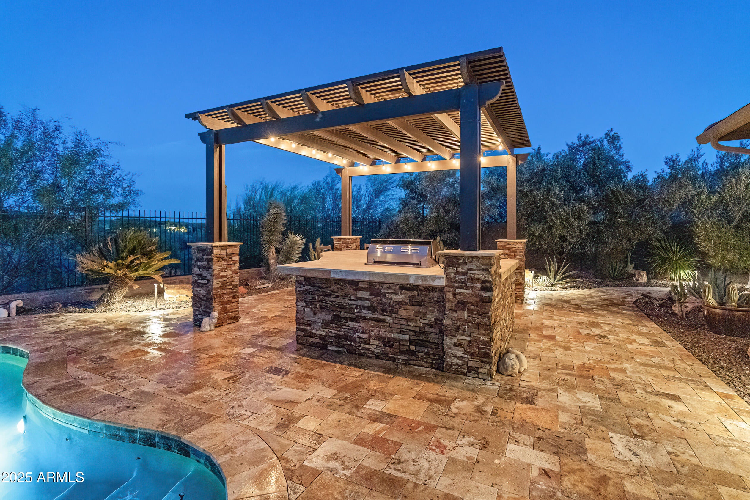 Peoria, Arizona, 85383, United States, 3 Bedrooms Bedrooms, ,4 BathroomsBathrooms,Residential,Active,2012903