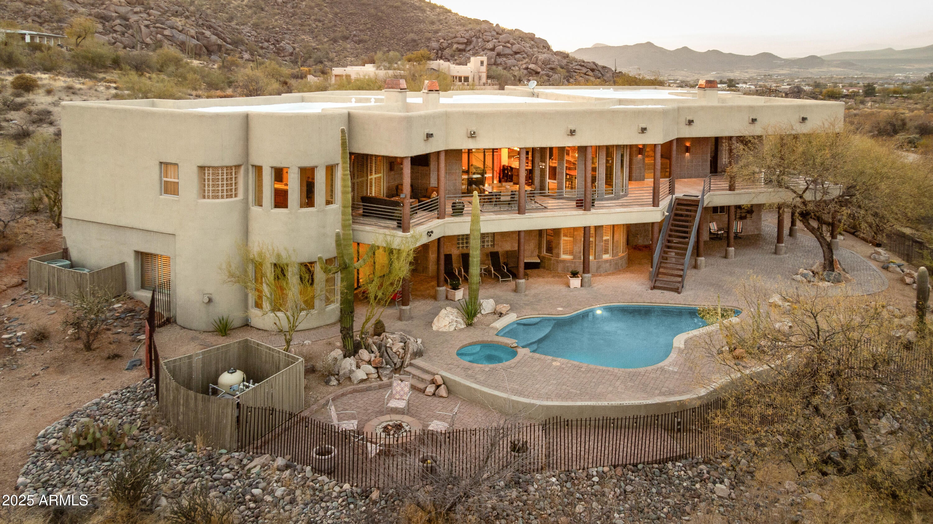 Carefree, Arizona, 85377, United States, 6 Bedrooms Bedrooms, ,7 BathroomsBathrooms,Residential,Active,1735009