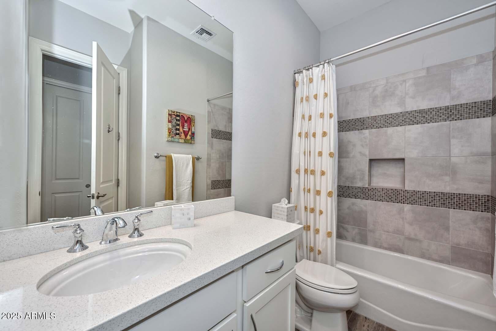 Cave Creek, Arizona, 85331, United States, 4 Bedrooms Bedrooms, ,4 BathroomsBathrooms,Residential,Active,1969643