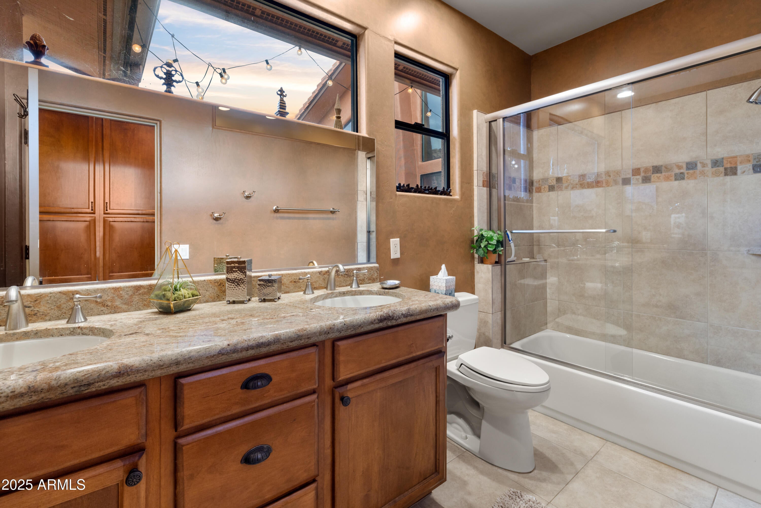 Sedona, Arizona, 86336, United States, 4 Bedrooms Bedrooms, ,4 BathroomsBathrooms,Residential,Active,1929401
