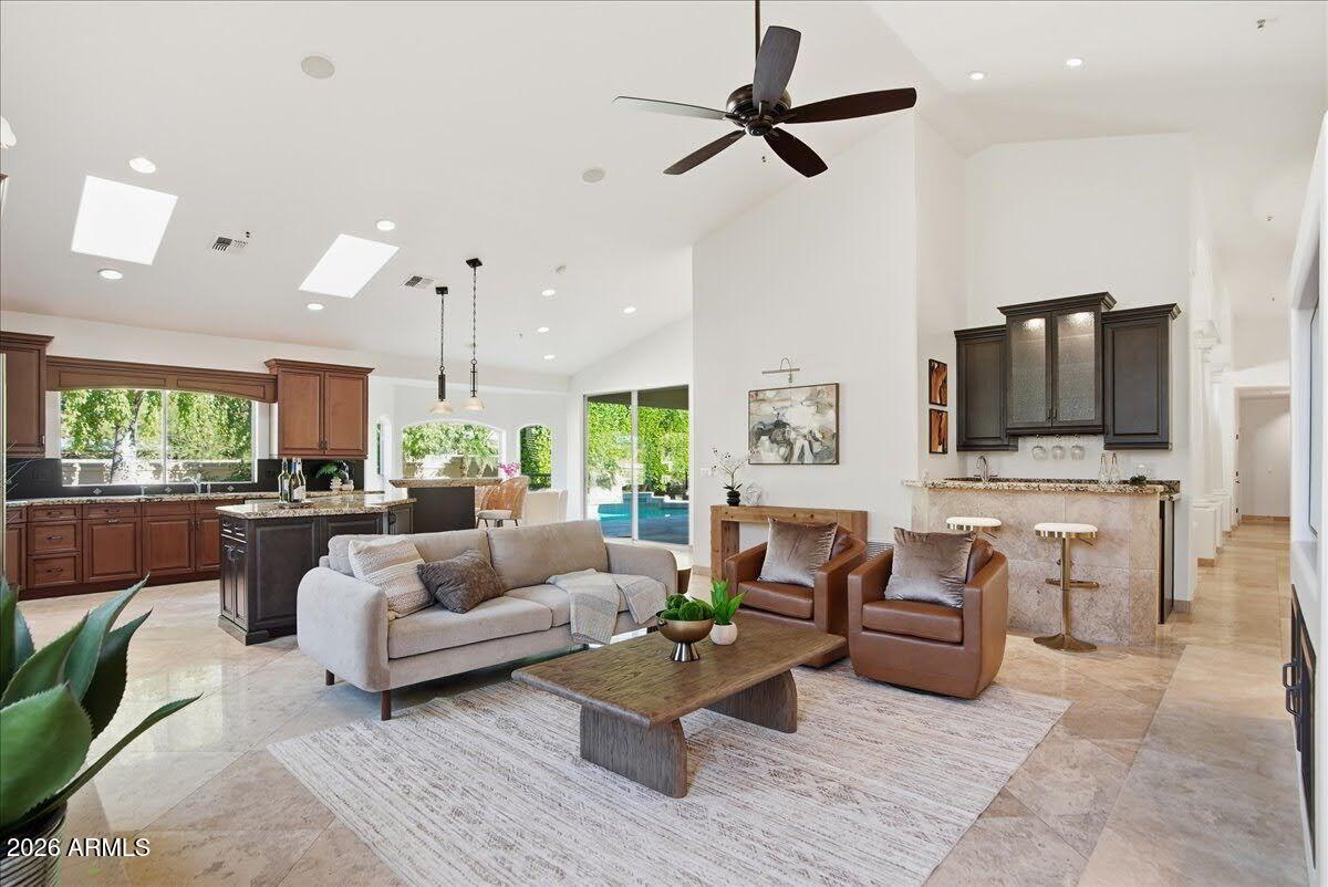 Scottsdale, Arizona, 85260, United States, 4 Bedrooms Bedrooms, ,3 BathroomsBathrooms,Residential,Active,2011220