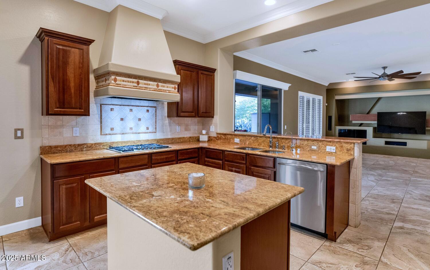 Surprise, Arizona, 85379, United States, 4 Bedrooms Bedrooms, ,5 BathroomsBathrooms,Residential,Active,2007331