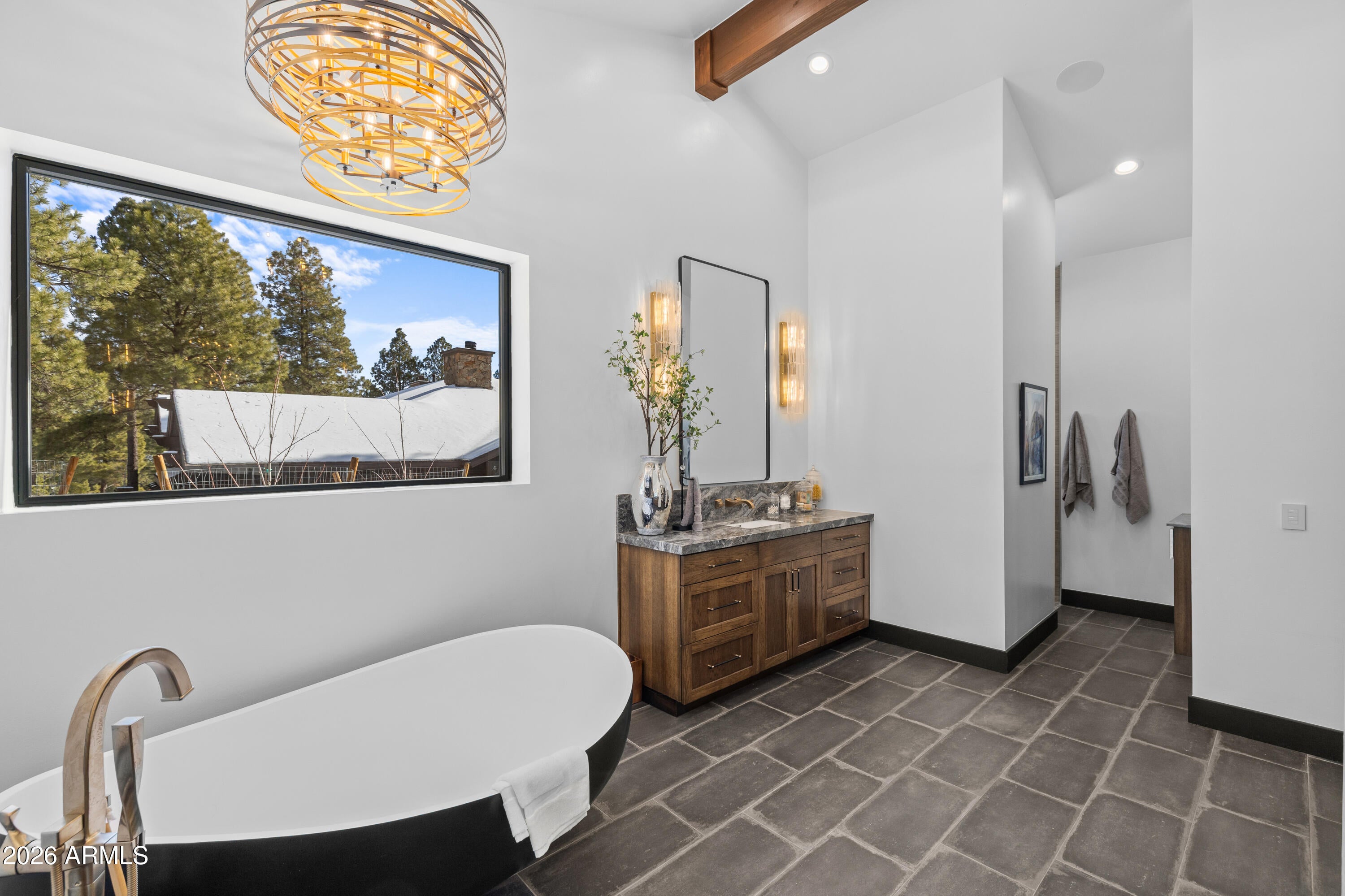 Flagstaff, Arizona, 86005, United States, 4 Bedrooms Bedrooms, ,4 BathroomsBathrooms,Residential,Active,2010909