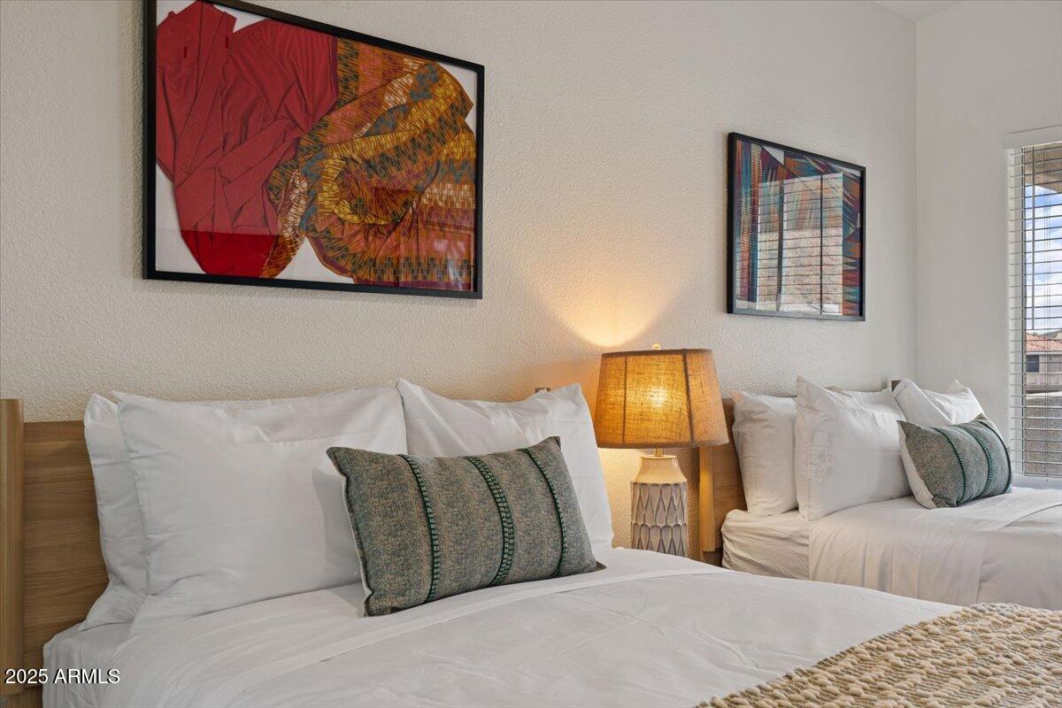 Glendale, Arizona, 85308, United States, 5 Bedrooms Bedrooms, ,4 BathroomsBathrooms,Residential,Active,1964279