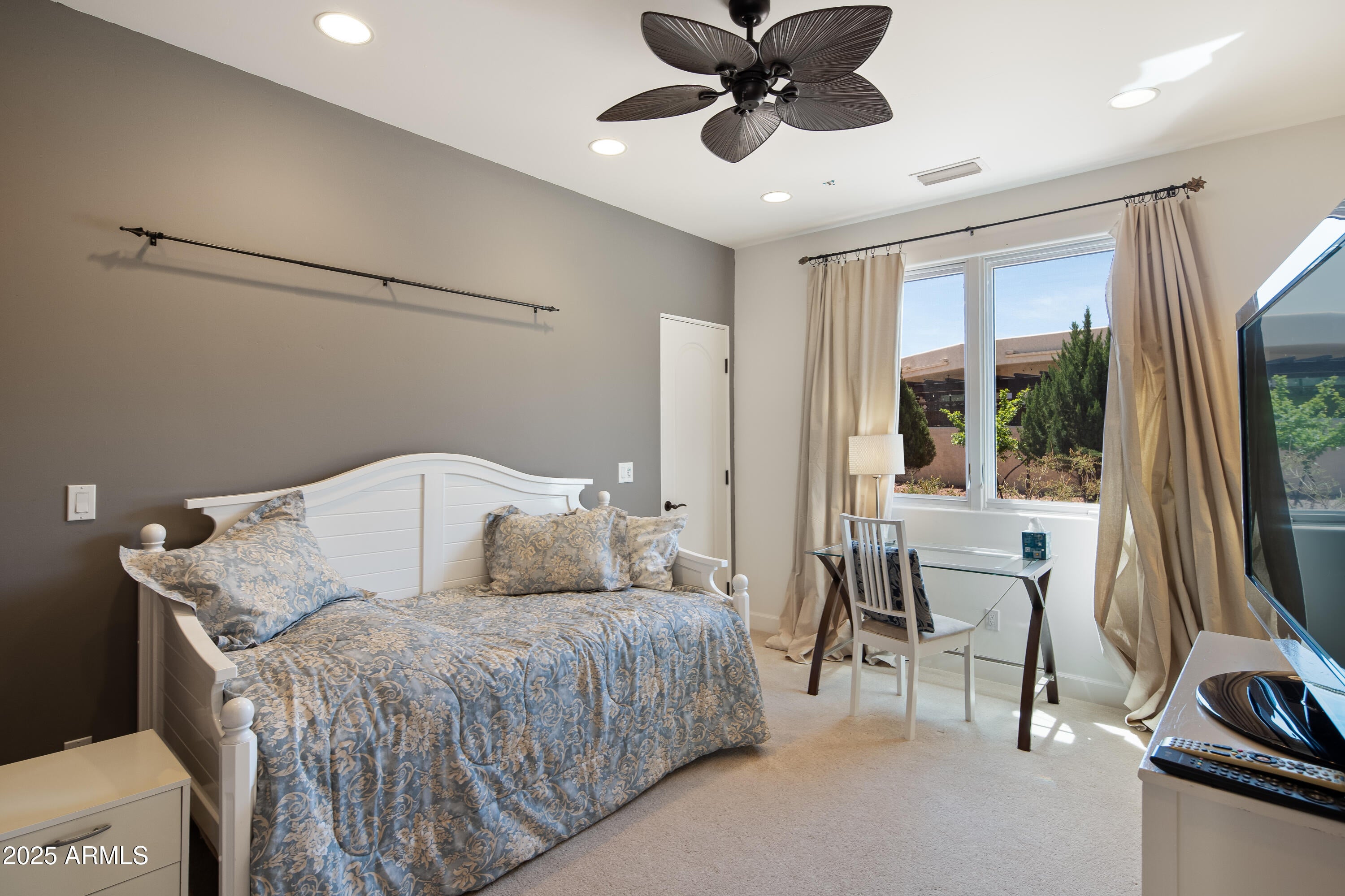 Sedona, Arizona, 86351, United States, 3 Bedrooms Bedrooms, ,3 BathroomsBathrooms,Residential,Active,1926904