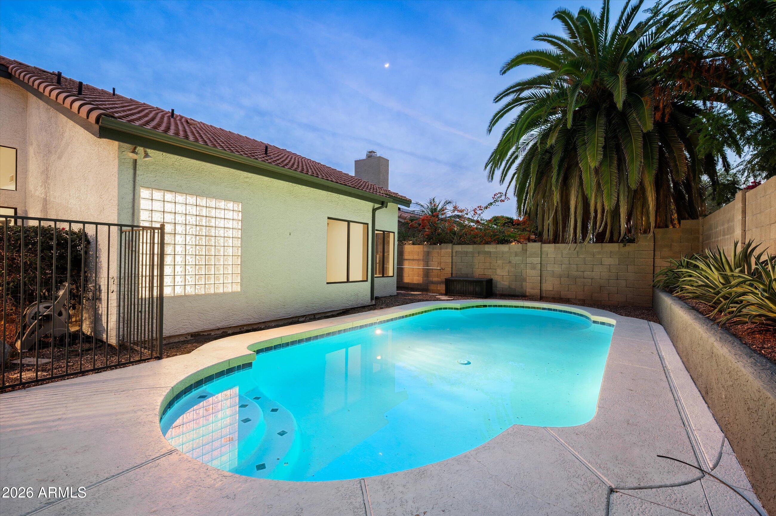 Scottsdale, Arizona, 85254, United States, 4 Bedrooms Bedrooms, ,2 BathroomsBathrooms,Residential,Active,2012483