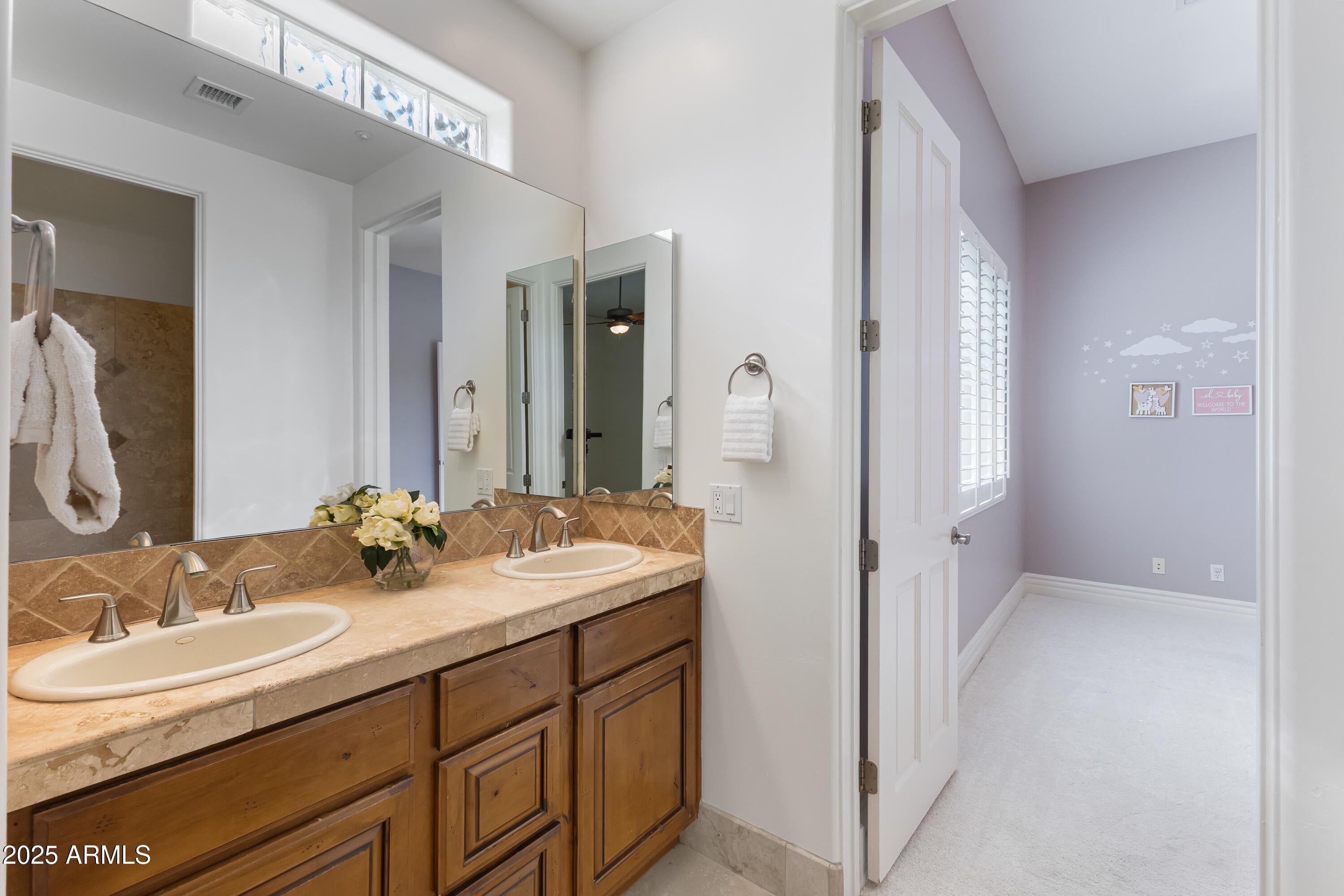 Scottsdale, Arizona, 85260, United States, 5 Bedrooms Bedrooms, ,5 BathroomsBathrooms,Residential,Active,1941373