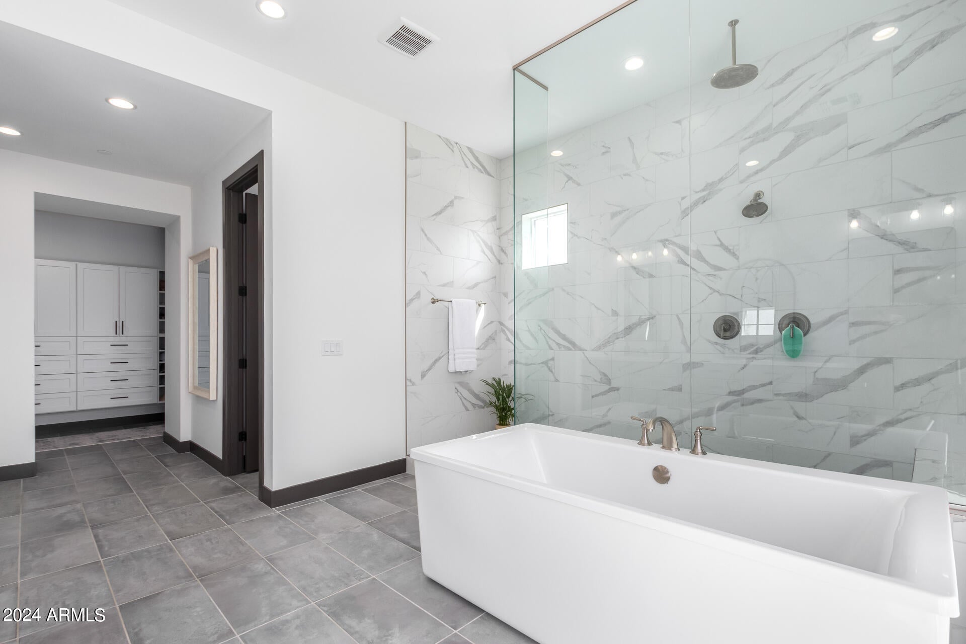 Surprise, Arizona, 85388, United States, 4 Bedrooms Bedrooms, ,4 BathroomsBathrooms,Residential,Active,1943783