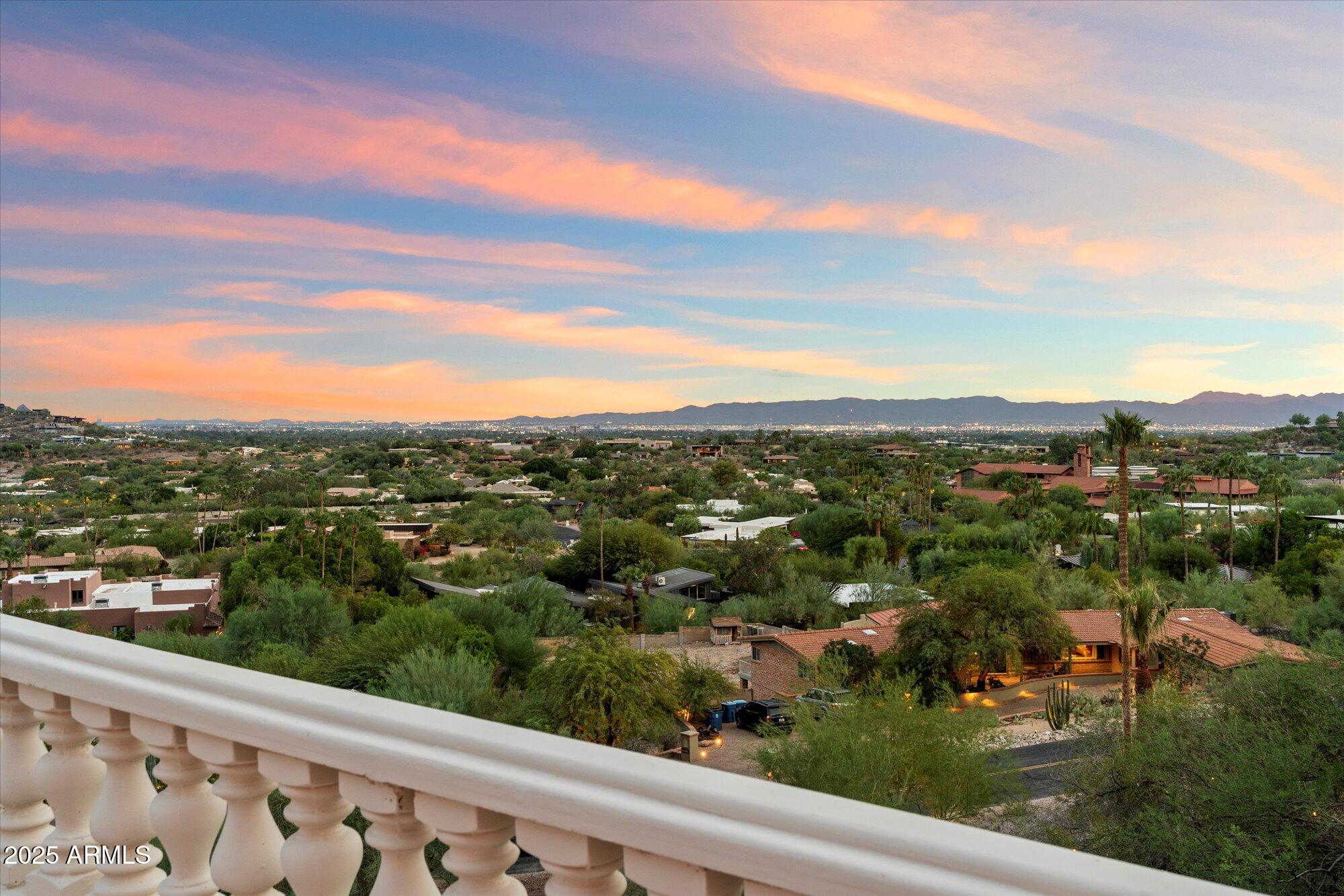 Paradise Valley, Arizona, 85253, United States, 6 Bedrooms Bedrooms, ,7 BathroomsBathrooms,Residential,Active,1946519