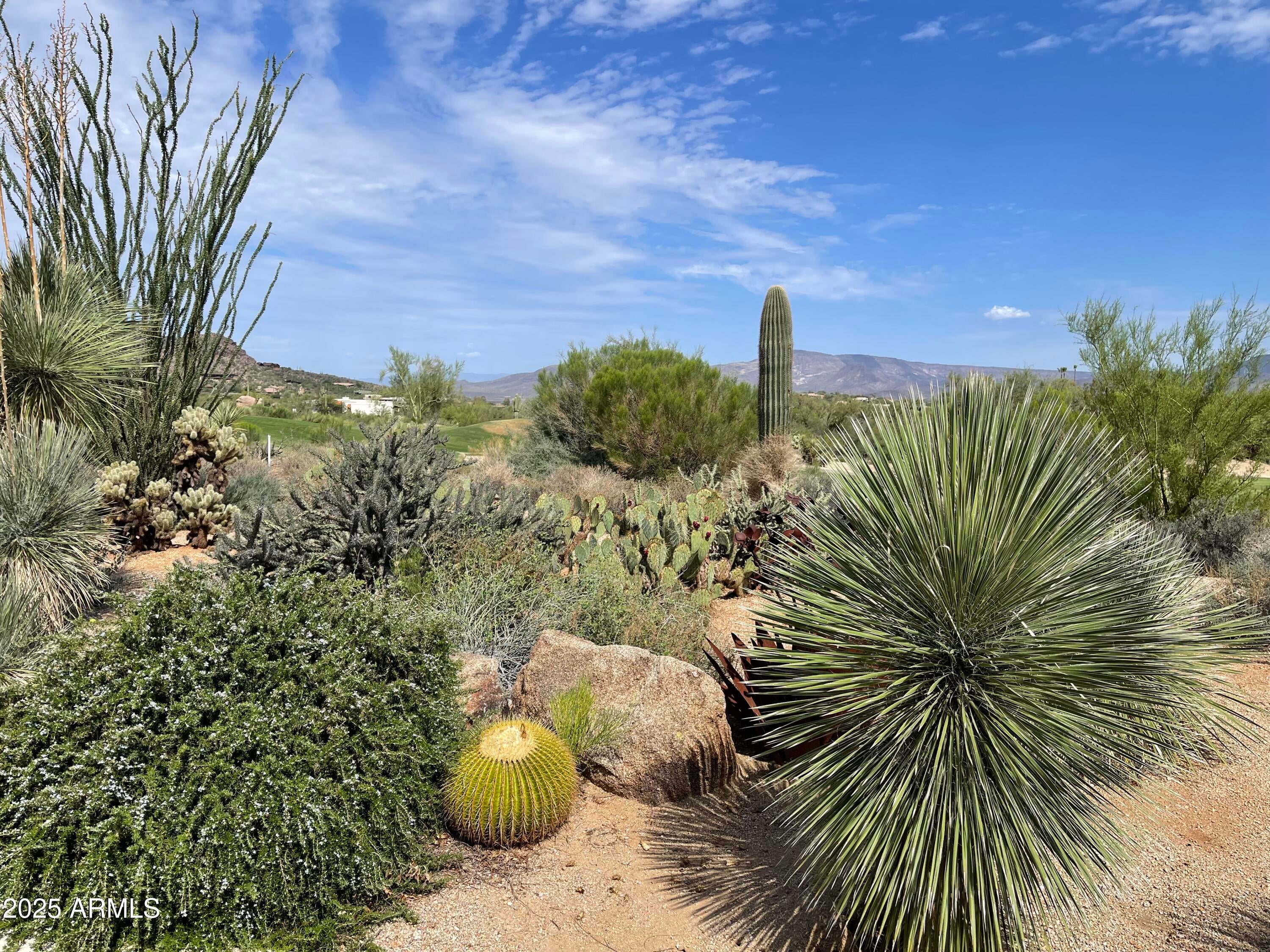 Carefree, Arizona, 85377, United States, 3 Bedrooms Bedrooms, ,3 BathroomsBathrooms,Residential,Active,1936429