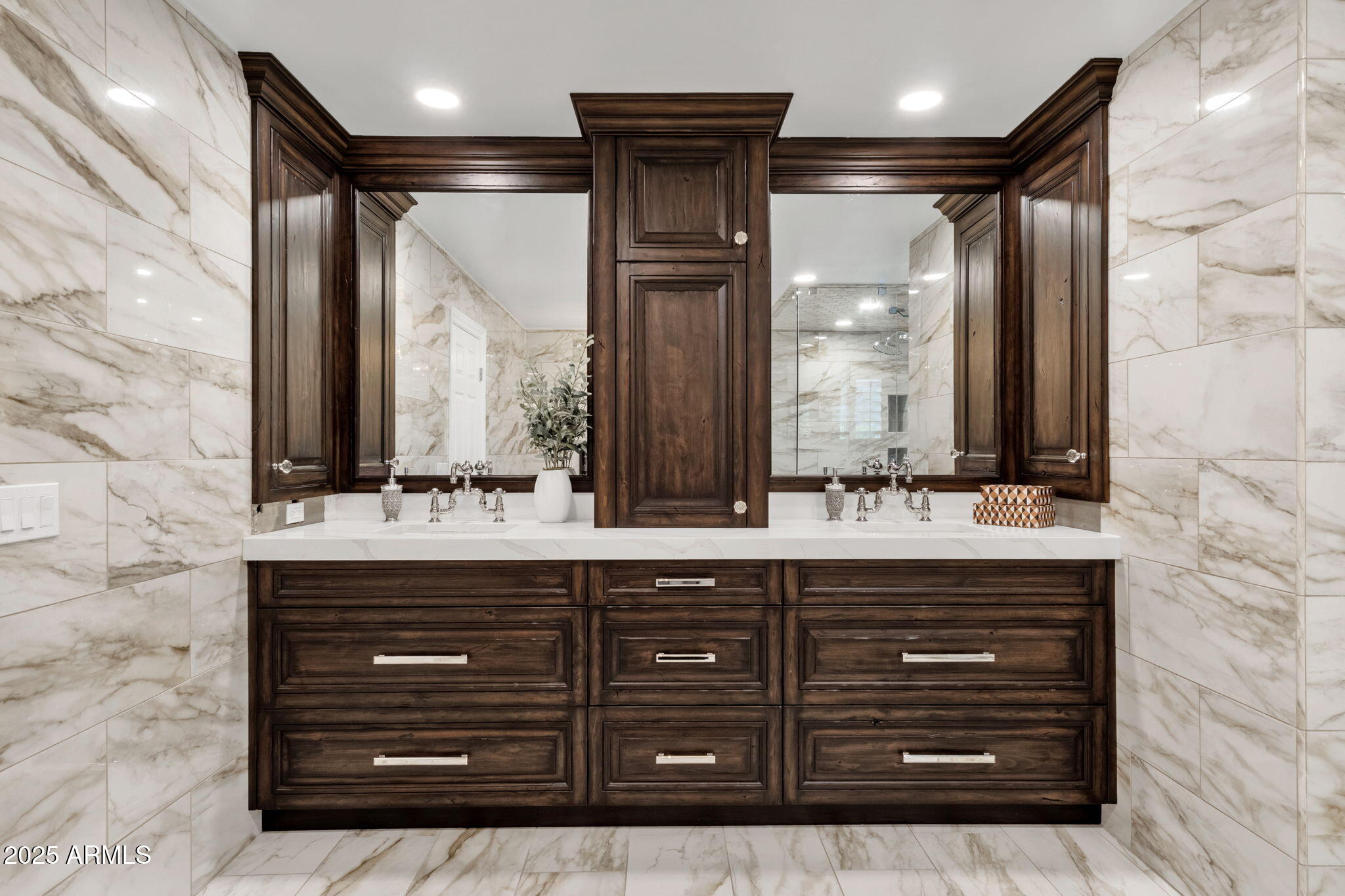 Cave Creek, Arizona, 85331, United States, 5 Bedrooms Bedrooms, ,4 BathroomsBathrooms,Residential,Active,1914836