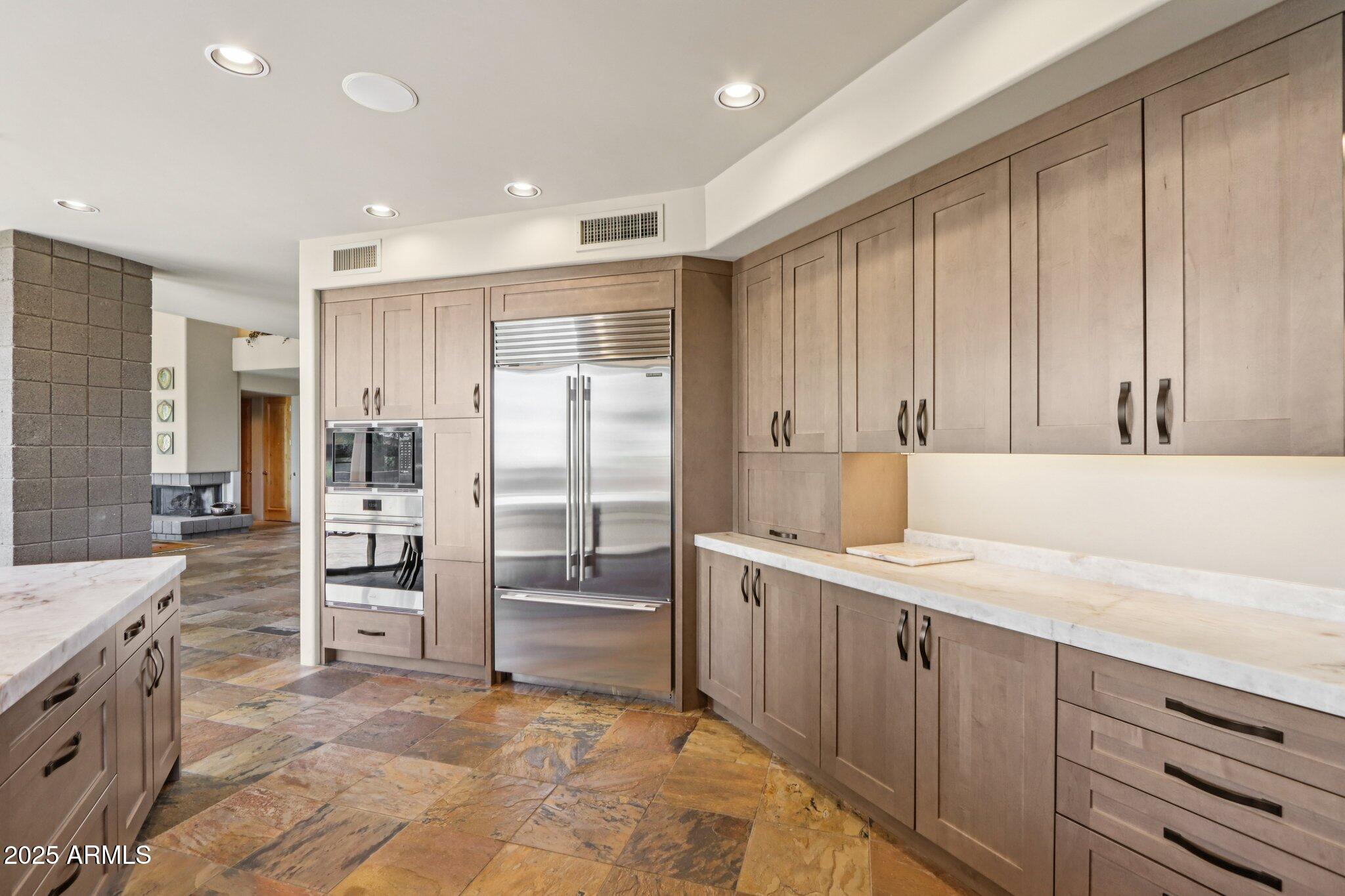 Scottsdale, Arizona, 85262, United States, 3 Bedrooms Bedrooms, ,4 BathroomsBathrooms,Residential,Active,1992218