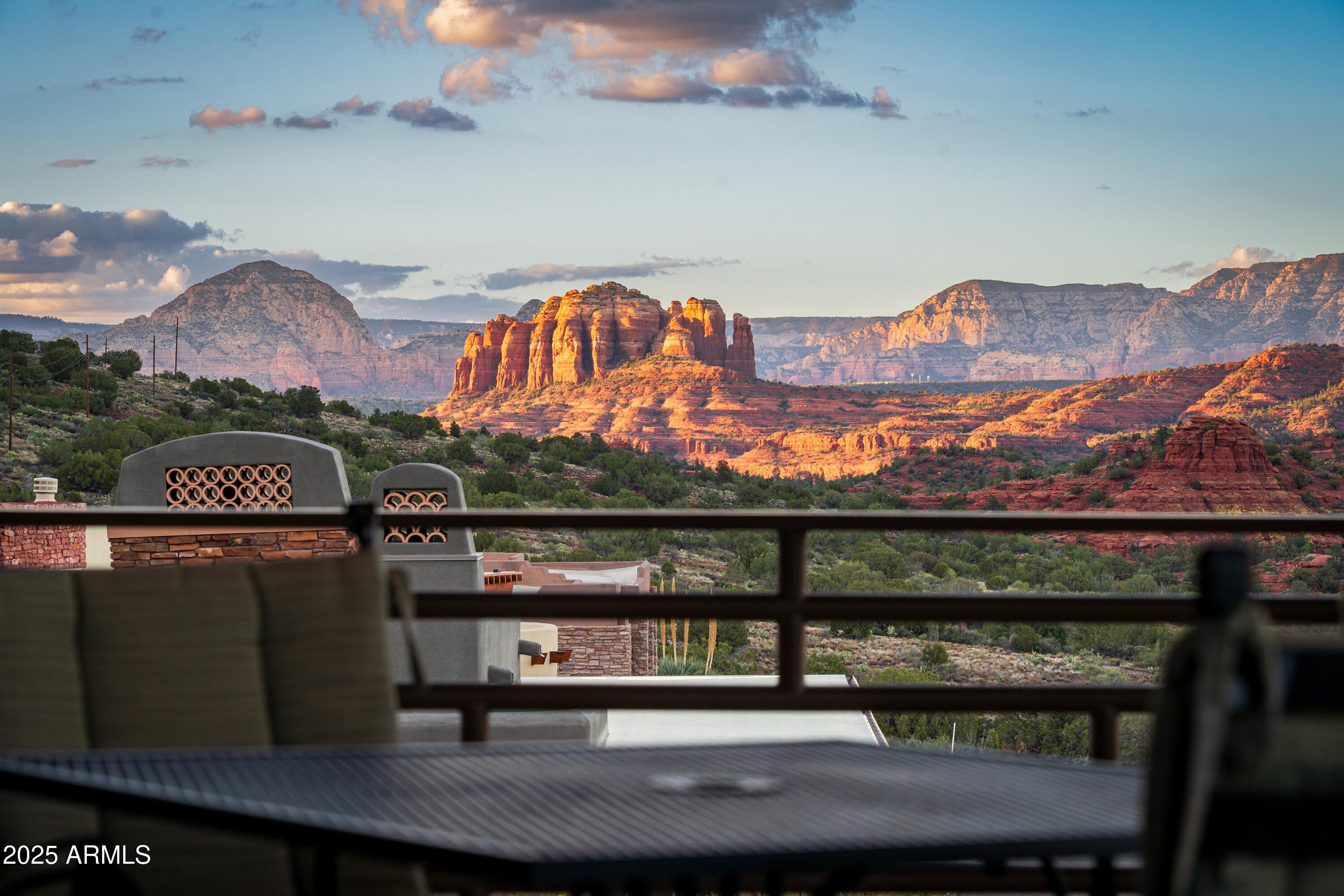 Sedona, Arizona, 86351, United States, 4 Bedrooms Bedrooms, ,5 BathroomsBathrooms,Residential,Active,1959519