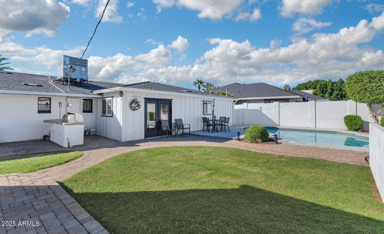 Phoenix, Arizona, 85018, United States, 4 Bedrooms Bedrooms, ,3 BathroomsBathrooms,Residential,Active,1990035