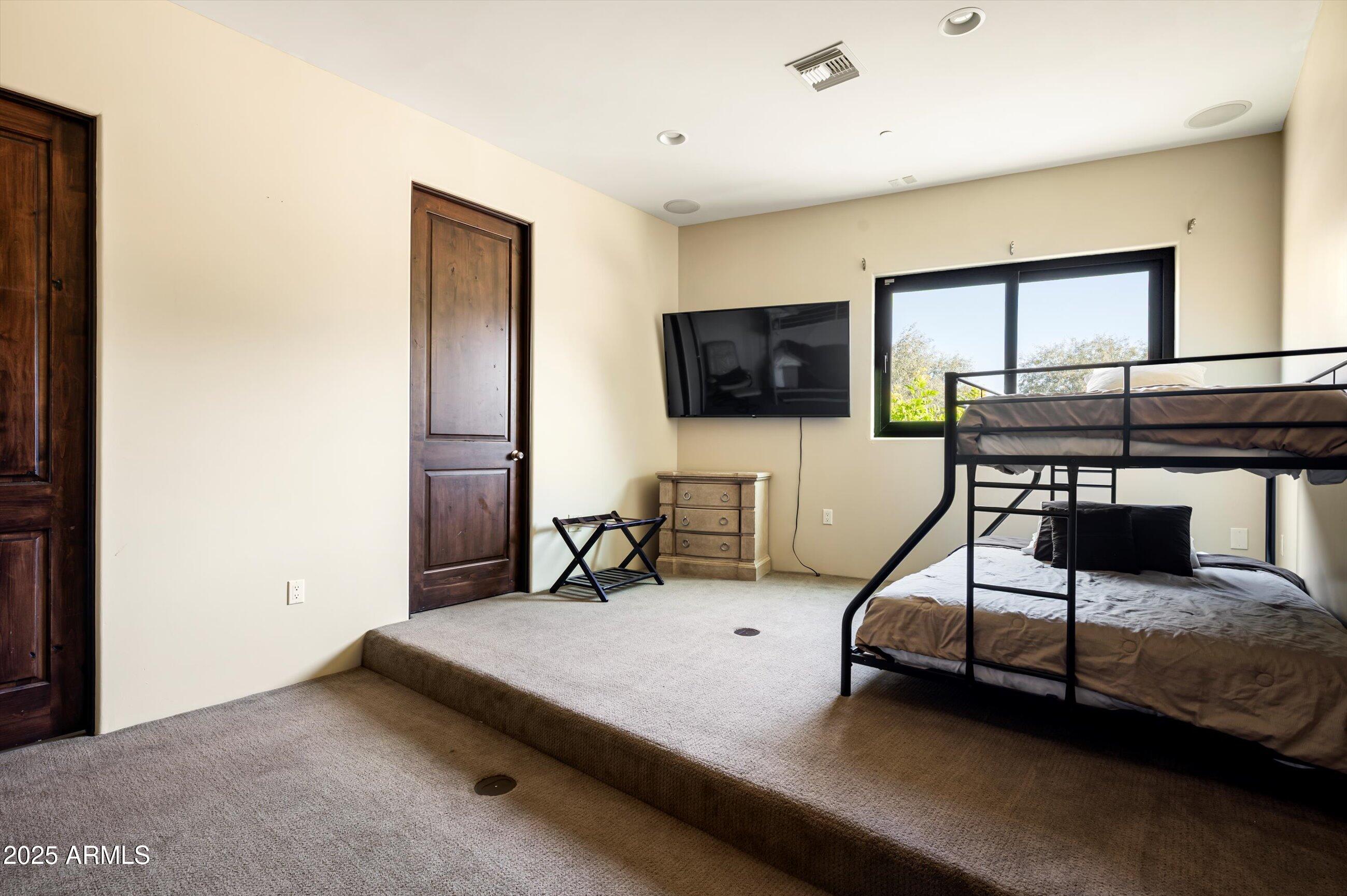 Scottsdale, Arizona, 85260, United States, 6 Bedrooms Bedrooms, ,6 BathroomsBathrooms,Residential,Active,2006779