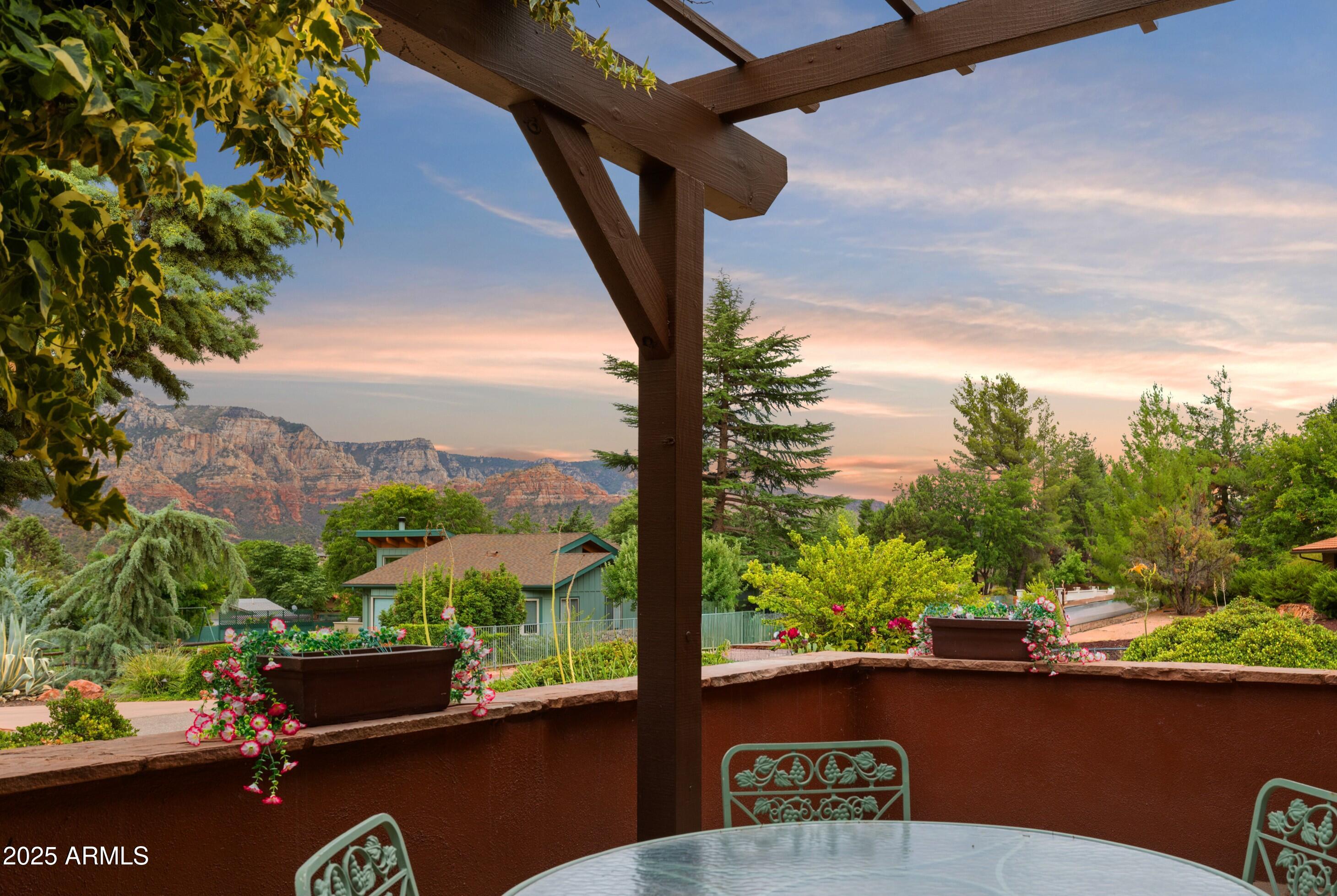 Sedona, Arizona, 86336, United States, 4 Bedrooms Bedrooms, ,4 BathroomsBathrooms,Residential,Active,1929401