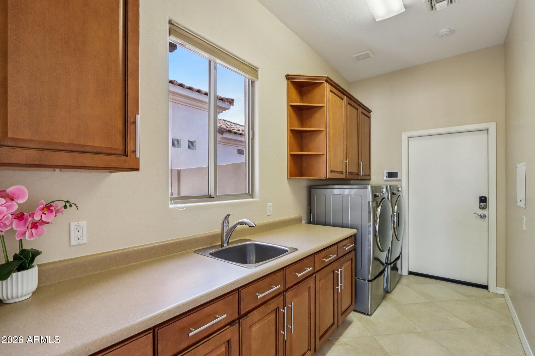 Scottsdale, Arizona, 85255, United States, 3 Bedrooms Bedrooms, ,2 BathroomsBathrooms,Residential,Active,2008687