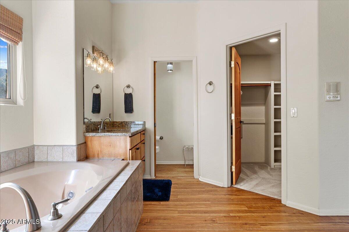 Sedona, Arizona, 86351, United States, 4 Bedrooms Bedrooms, ,3 BathroomsBathrooms,Residential,Active,1945516