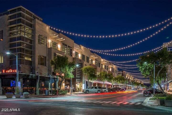 Phoenix, Arizona, 85050, United States, 4 Bedrooms Bedrooms, ,4 BathroomsBathrooms,Residential,Active,1999268