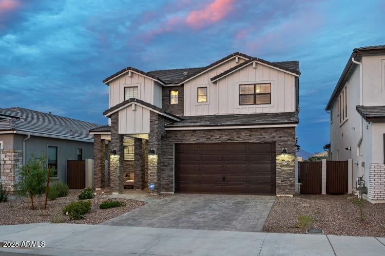 Scottsdale, Arizona, 85254, United States, 4 Bedrooms Bedrooms, ,3 BathroomsBathrooms,Residential,Active,1900172