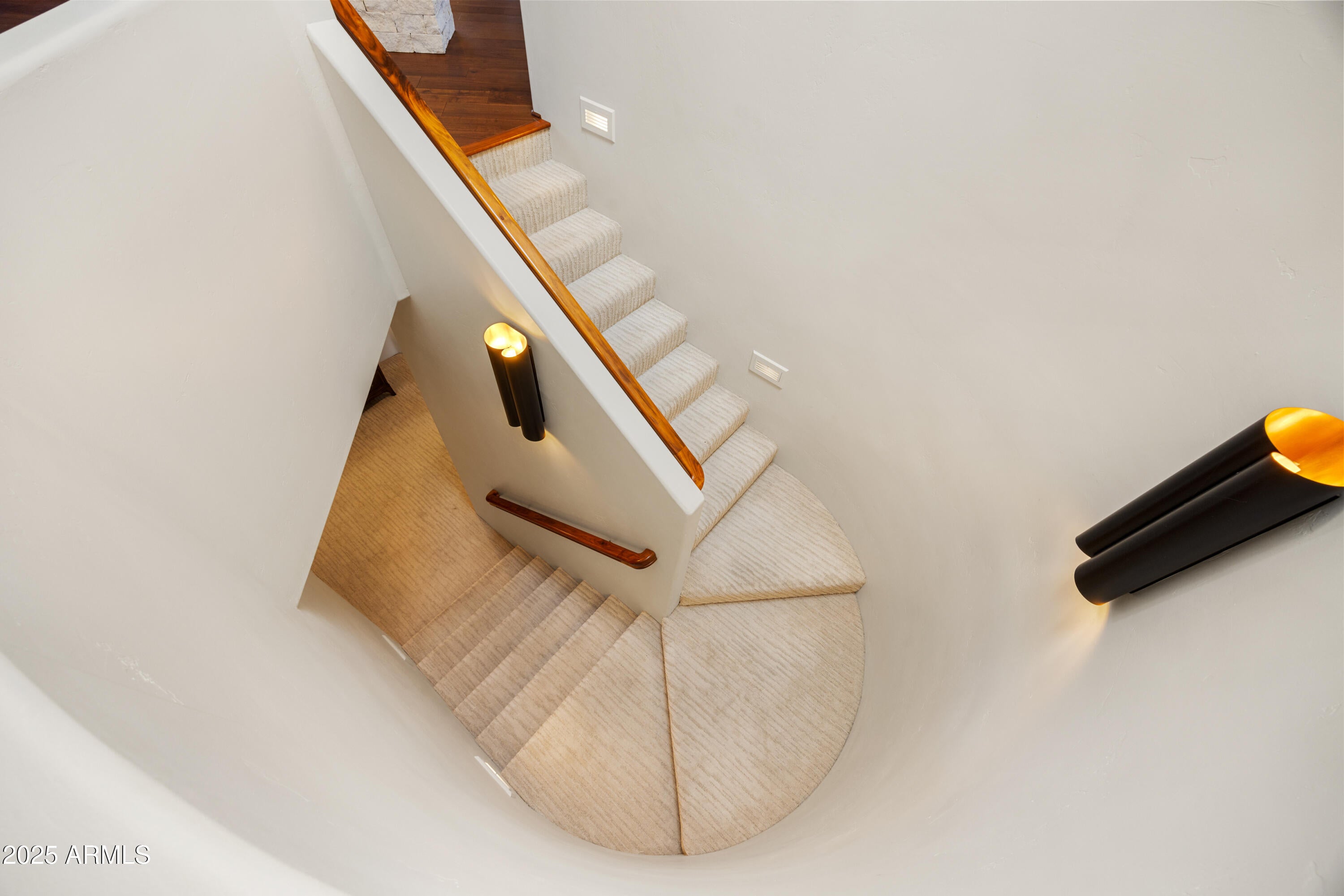 Sedona, Arizona, 86336, United States, 3 Bedrooms Bedrooms, ,4 BathroomsBathrooms,Residential,Active,1971787