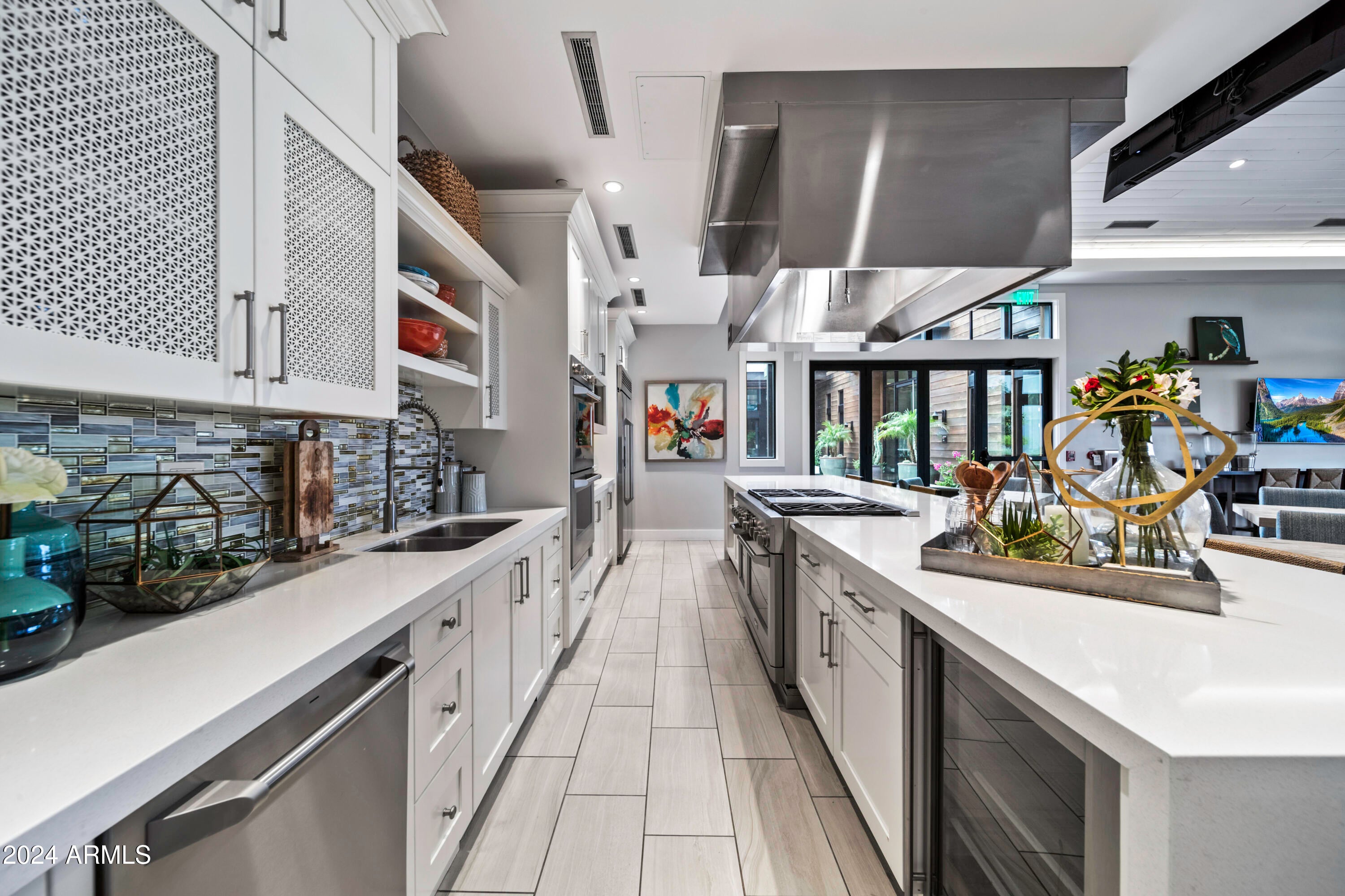 Rio Verde, Arizona, 85263, United States, 3 Bedrooms Bedrooms, ,4 BathroomsBathrooms,Residential,Active,1988453