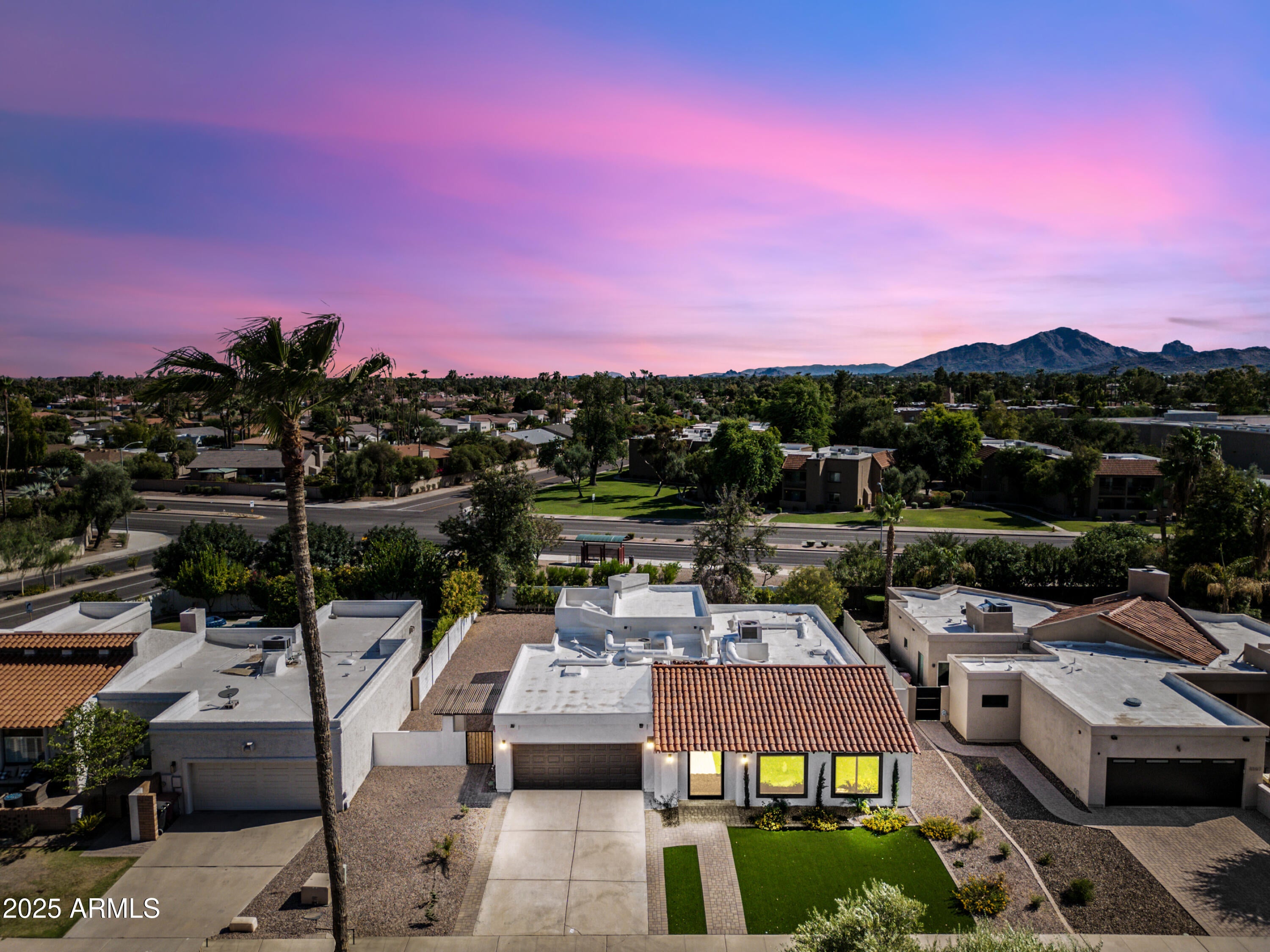 Scottsdale, Arizona, 85258, United States, 4 Bedrooms Bedrooms, ,4 BathroomsBathrooms,Residential,Active,1994950