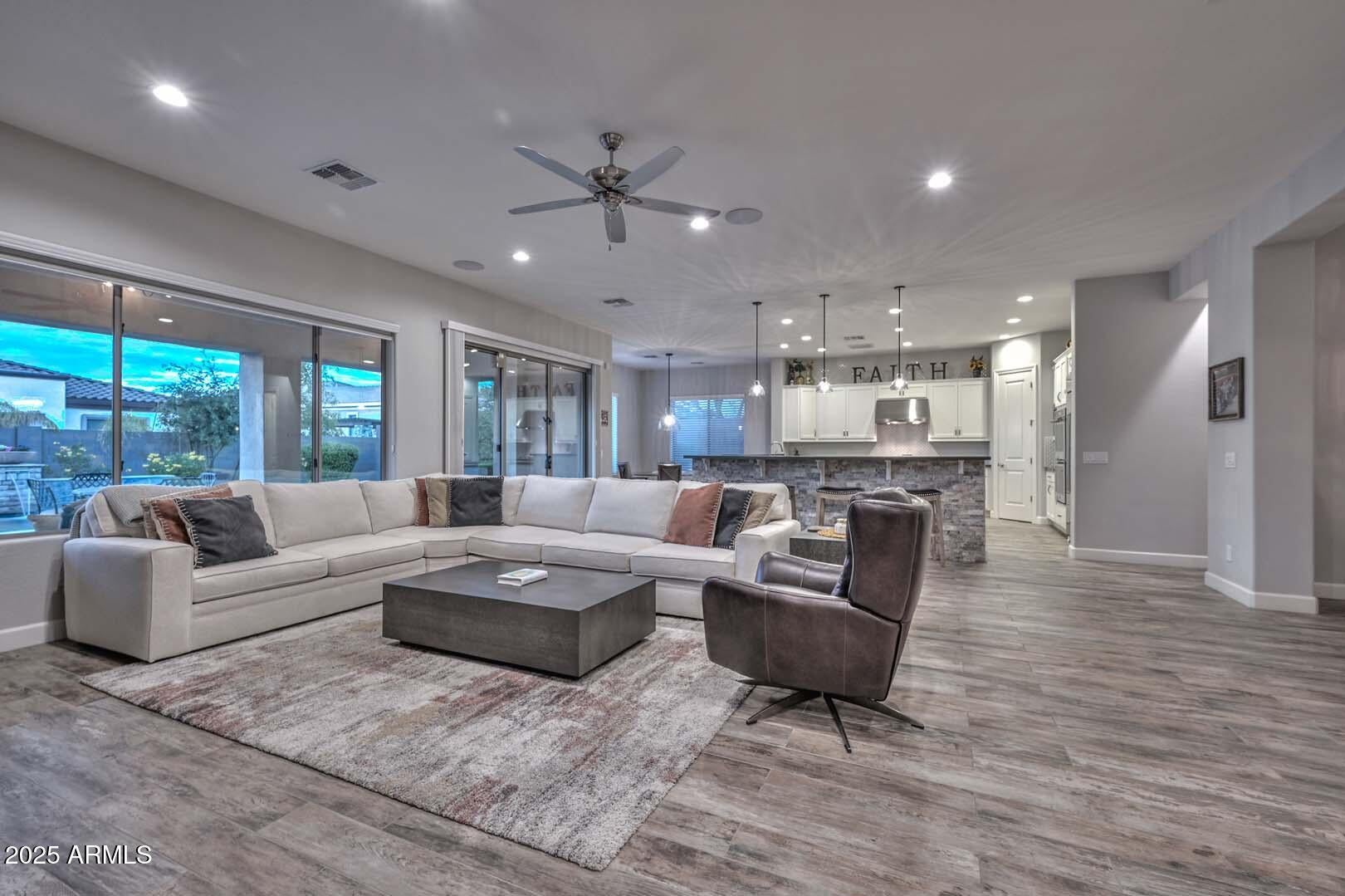 Cave Creek, Arizona, 85331, United States, 4 Bedrooms Bedrooms, ,4 BathroomsBathrooms,Residential,Active,1969643