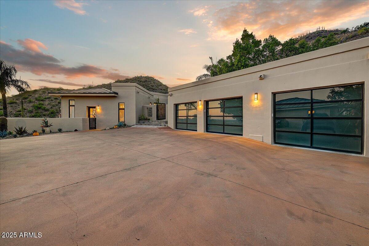 Carefree, Arizona, 85377, United States, 4 Bedrooms Bedrooms, ,5 BathroomsBathrooms,Residential,Active,1862909