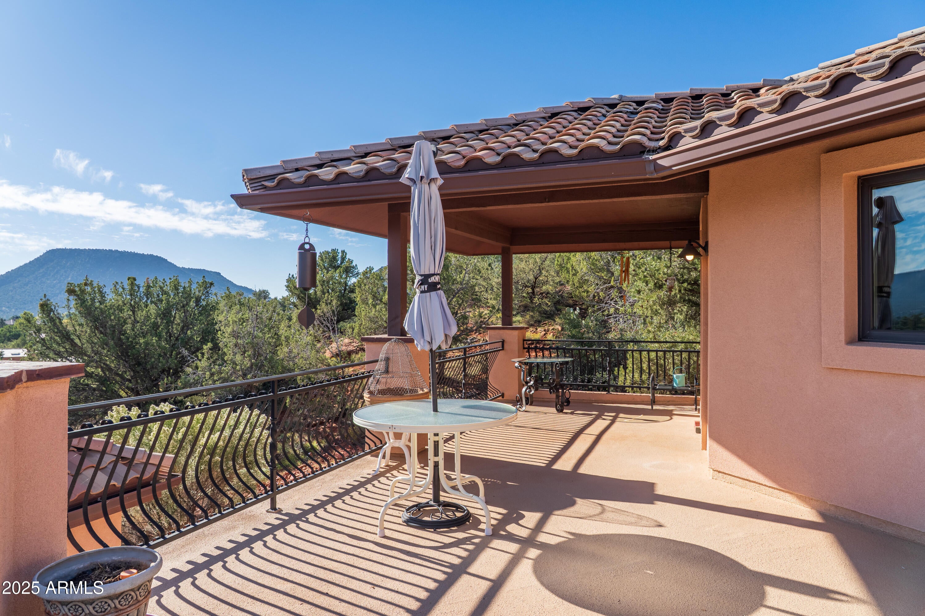 Sedona, Arizona, 86351, United States, 3 Bedrooms Bedrooms, ,3 BathroomsBathrooms,Residential,Active,1988421