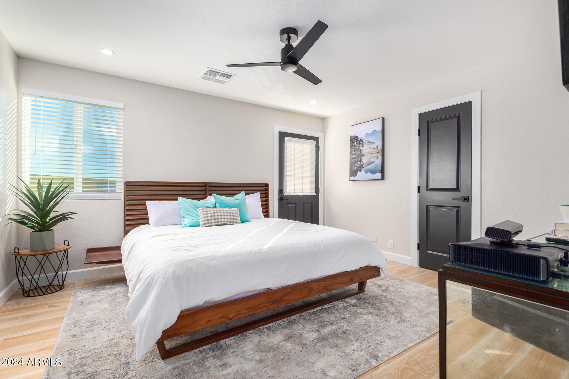 Scottsdale, Arizona, 85250, United States, 4 Bedrooms Bedrooms, ,3 BathroomsBathrooms,Residential,Active,1755287