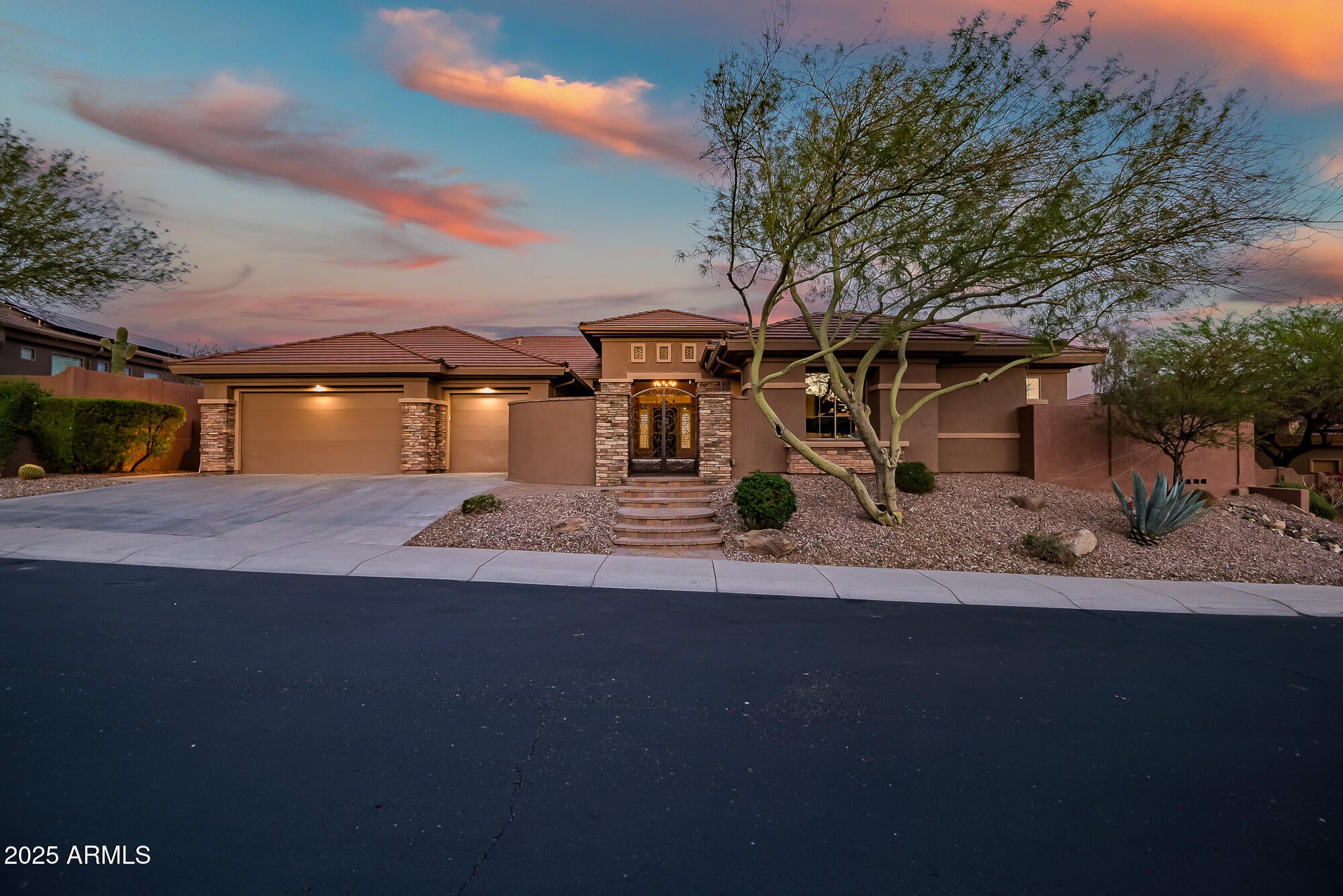 Anthem, Arizona, 85086, United States, 6 Bedrooms Bedrooms, ,5 BathroomsBathrooms,Residential,Active,1945242