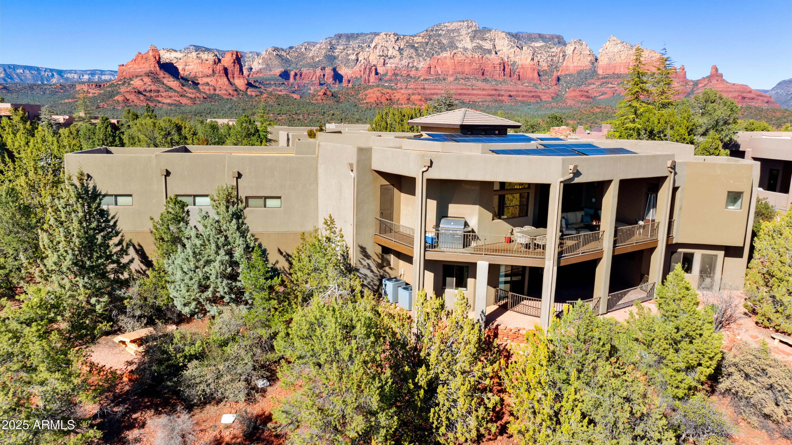 Sedona, Arizona, 86336, United States, 3 Bedrooms Bedrooms, ,4 BathroomsBathrooms,Residential,Active,1971787