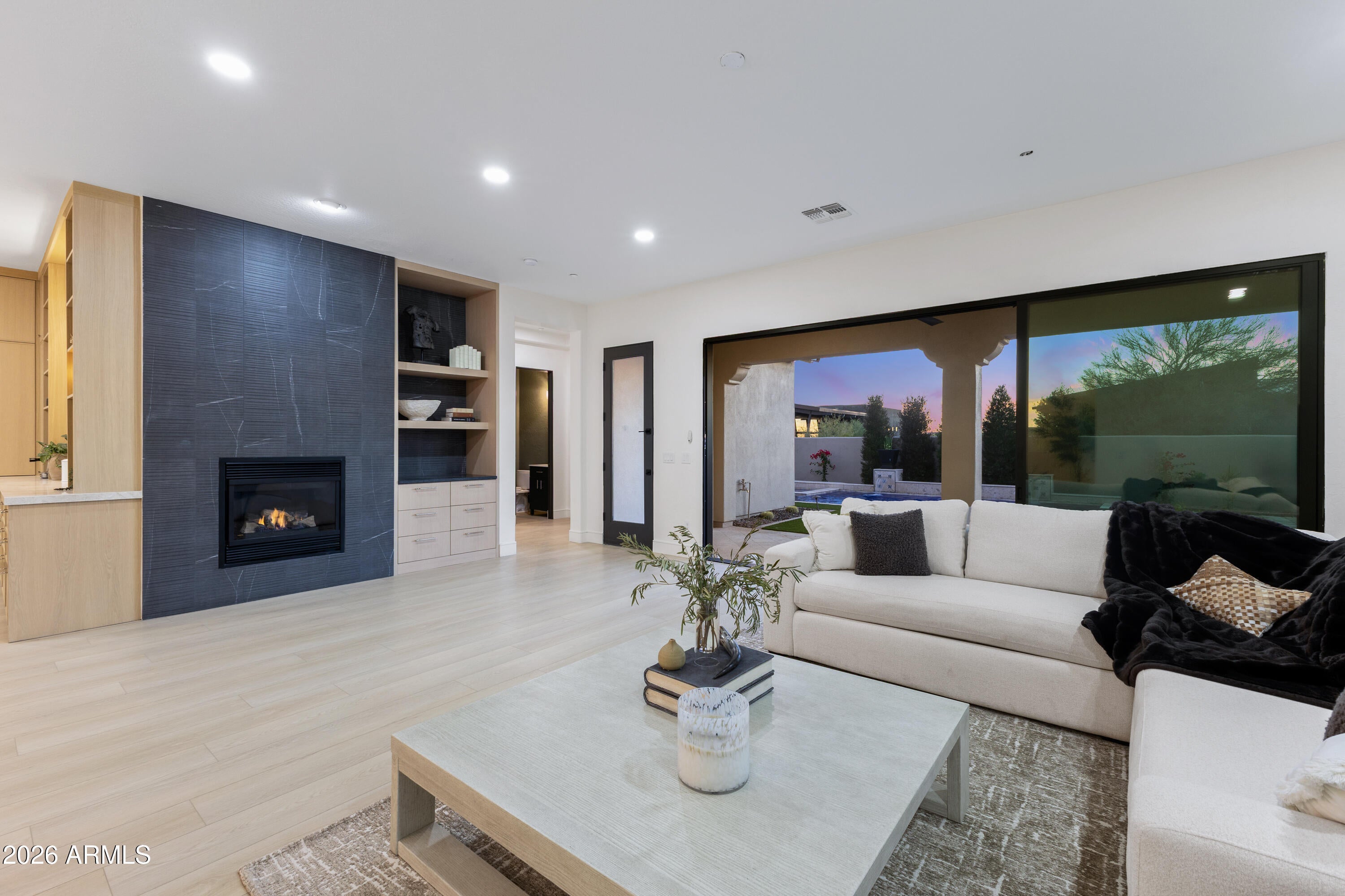 Scottsdale, Arizona, 85255, United States, 4 Bedrooms Bedrooms, ,4 BathroomsBathrooms,Residential,Active,2011214