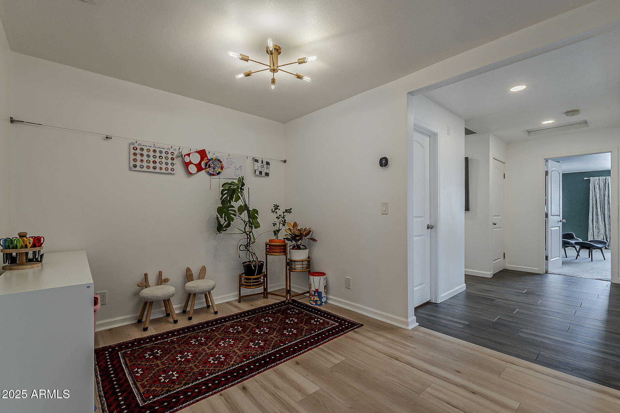 Phoenix, Arizona, 85020, United States, 4 Bedrooms Bedrooms, ,4 BathroomsBathrooms,Residential,Active,1946320