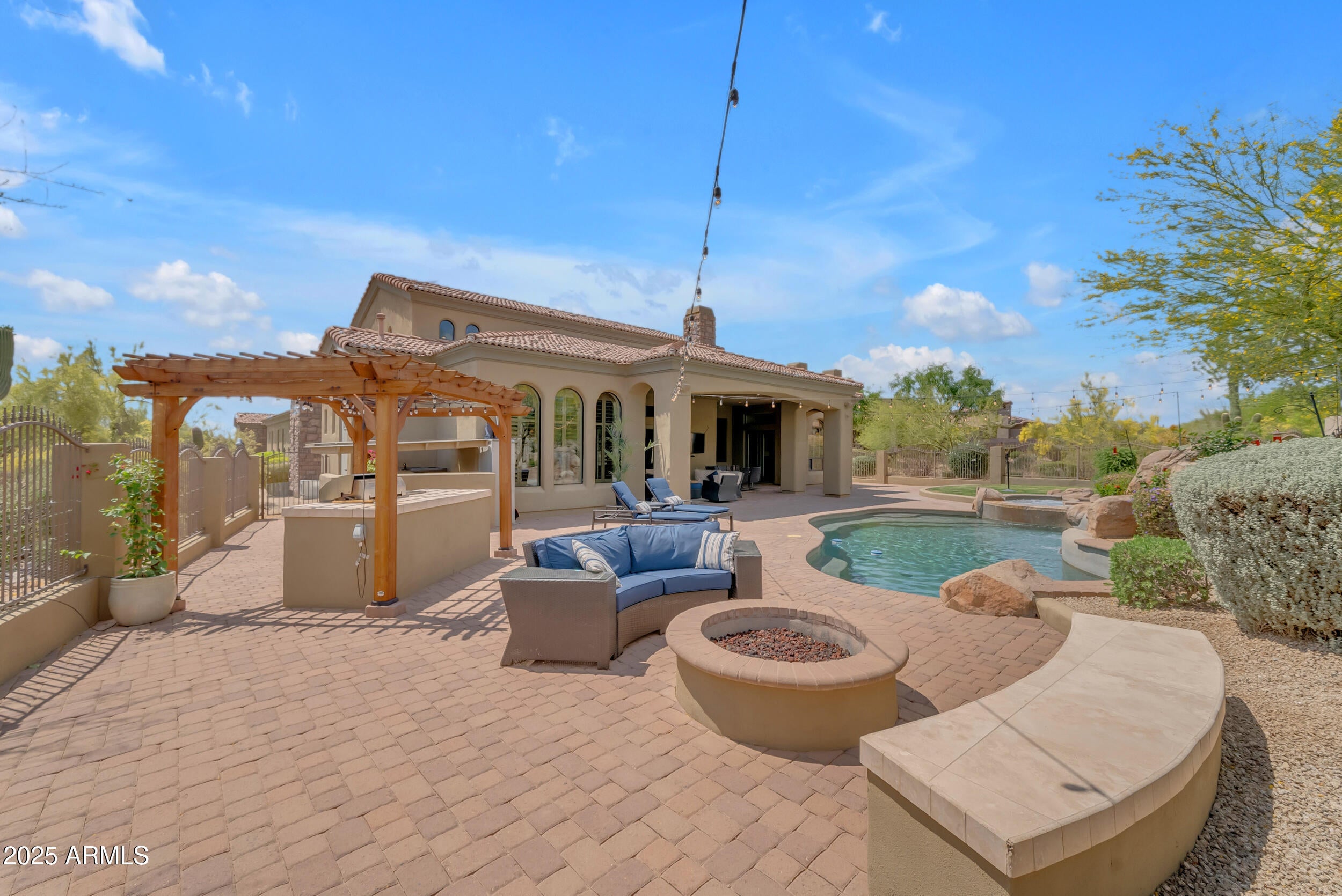 Mesa, Arizona, 85207, United States, 4 Bedrooms Bedrooms, ,3 BathroomsBathrooms,Residential,Active,1798058