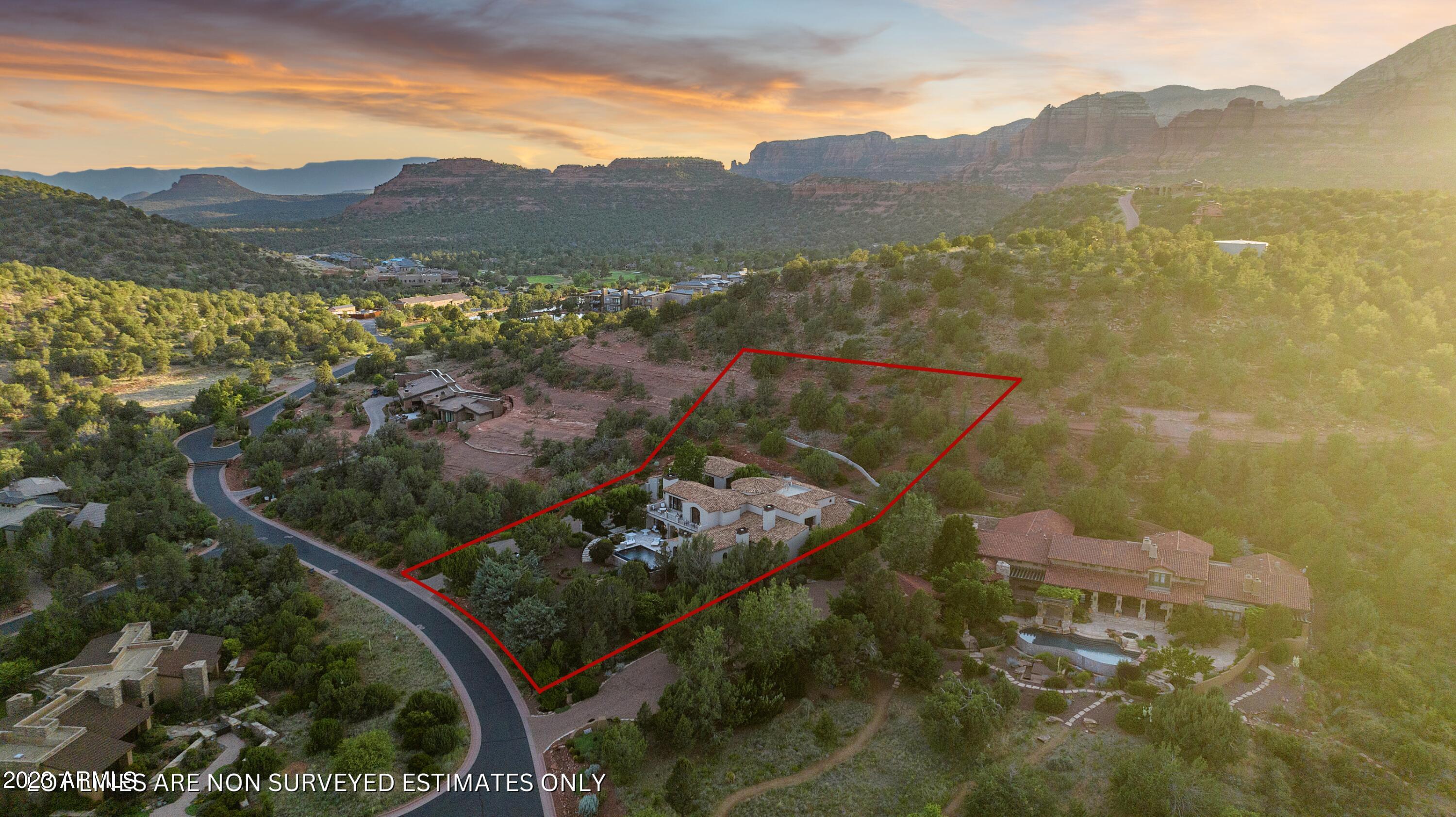 Sedona, Arizona, 86336, United States, 4 Bedrooms Bedrooms, ,6 BathroomsBathrooms,Residential,Active,1945095