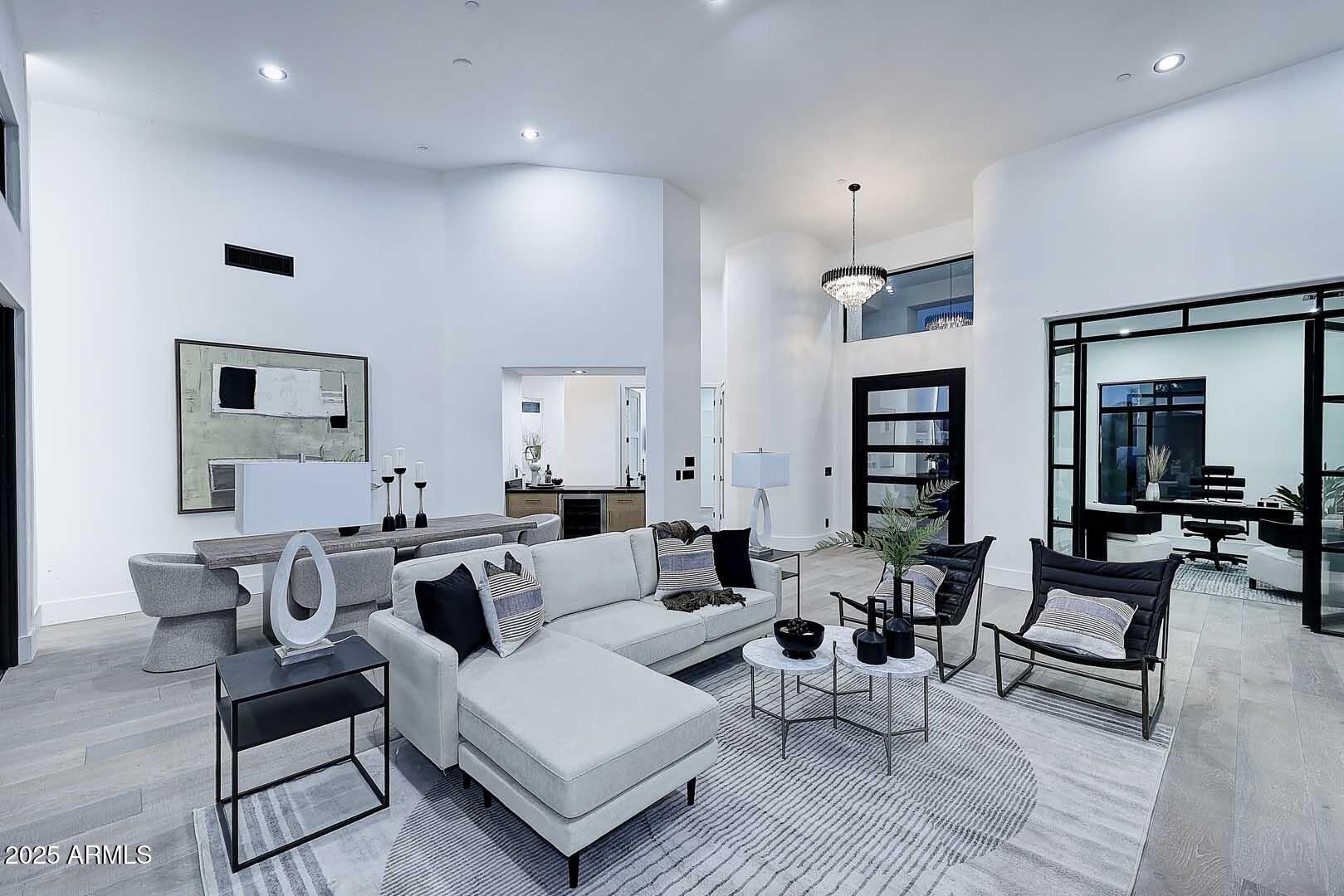 Scottsdale, Arizona, 85260, United States, 3 Bedrooms Bedrooms, ,3 BathroomsBathrooms,Residential,Active,1944086