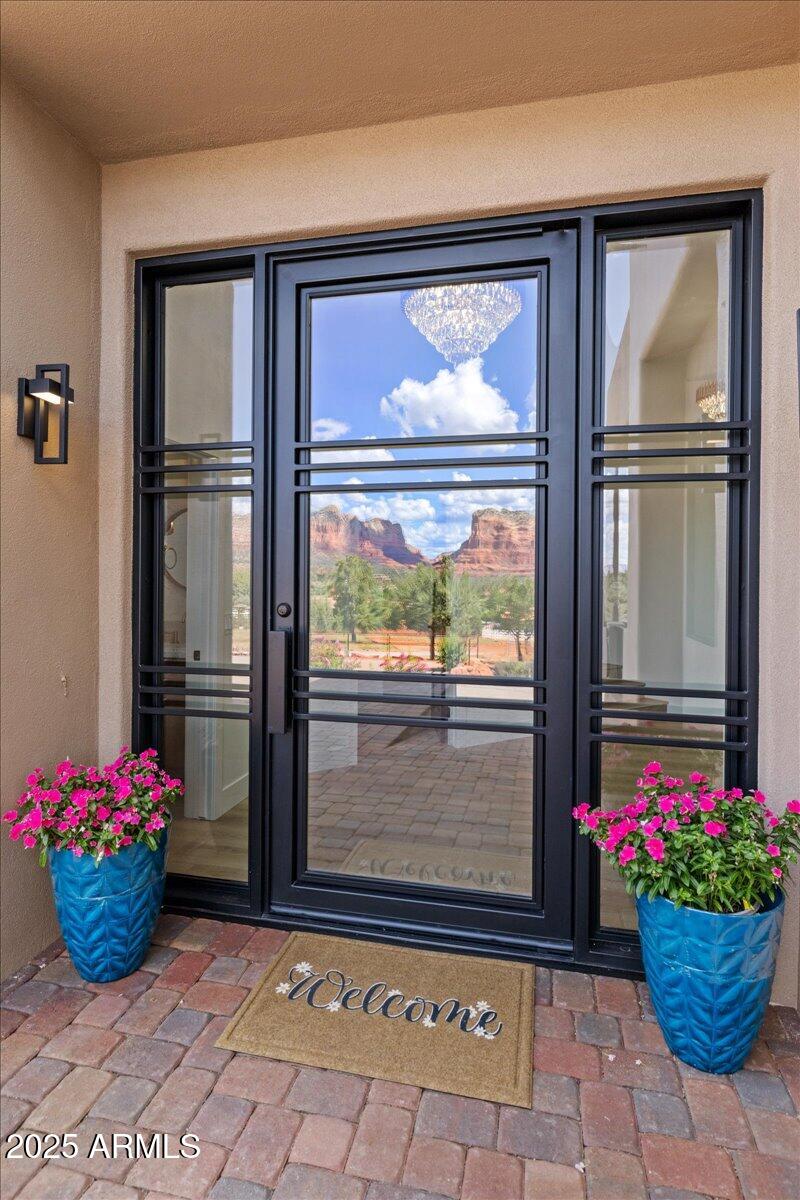 Sedona, Arizona, 86351, United States, 5 Bedrooms Bedrooms, ,6 BathroomsBathrooms,Residential,Active,1944107