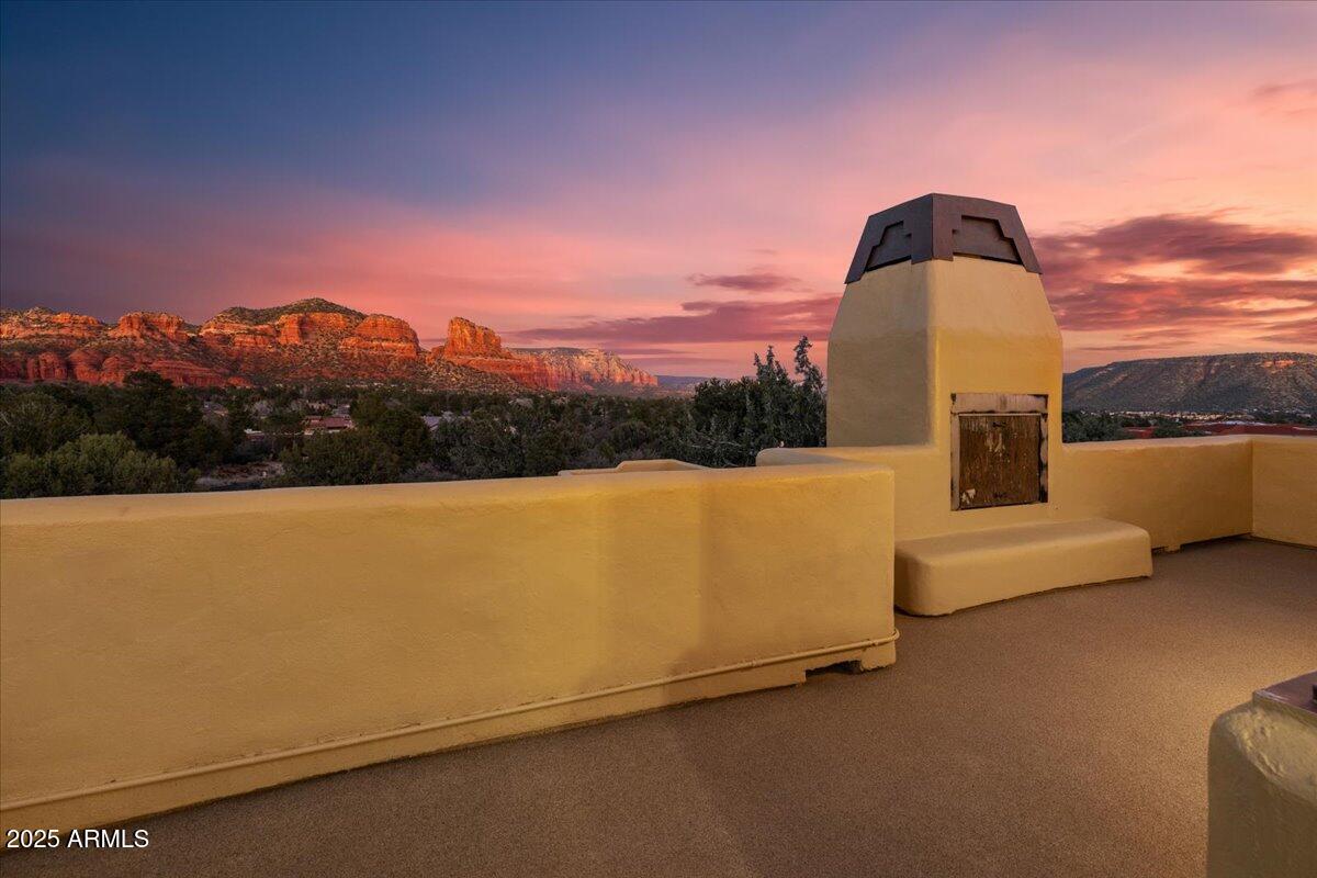 Sedona, Arizona, 86351, United States, 5 Bedrooms Bedrooms, ,5 BathroomsBathrooms,Residential,Active,1951787