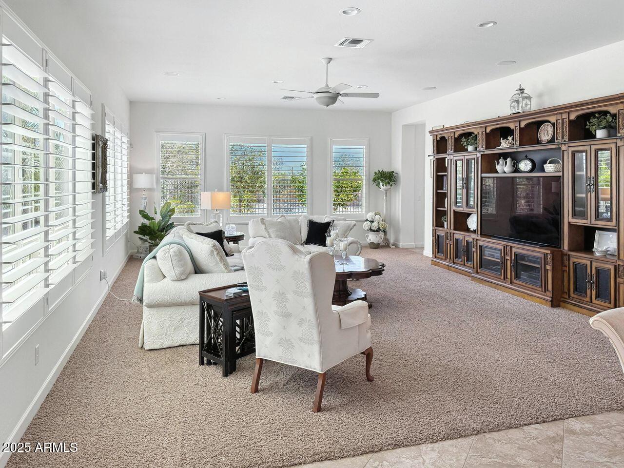 Cave Creek, Arizona, 85331, United States, ,3 BathroomsBathrooms,Residential,Active,1900398