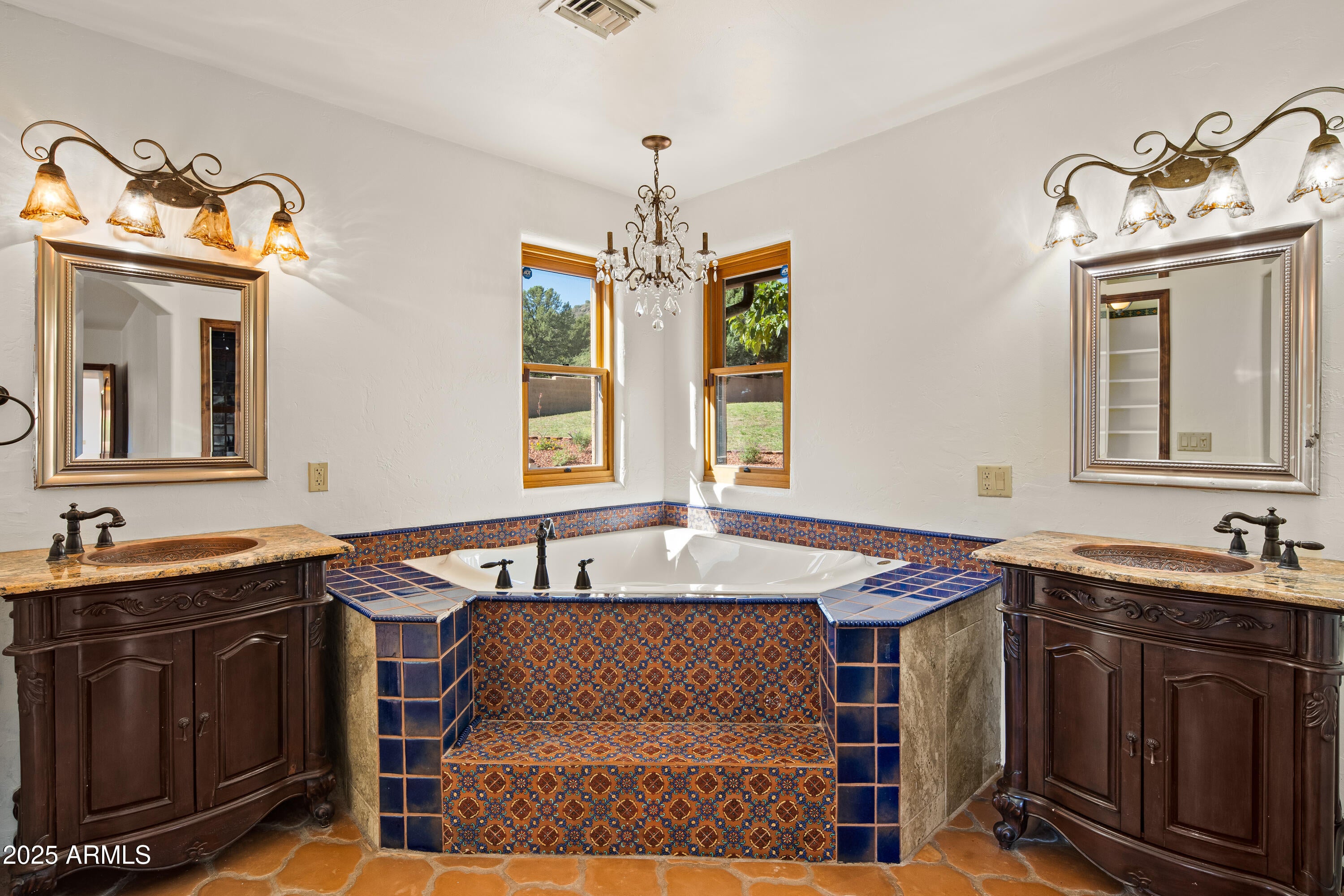 Sedona, Arizona, 86351, United States, 4 Bedrooms Bedrooms, ,4 BathroomsBathrooms,Residential,Active,1959511