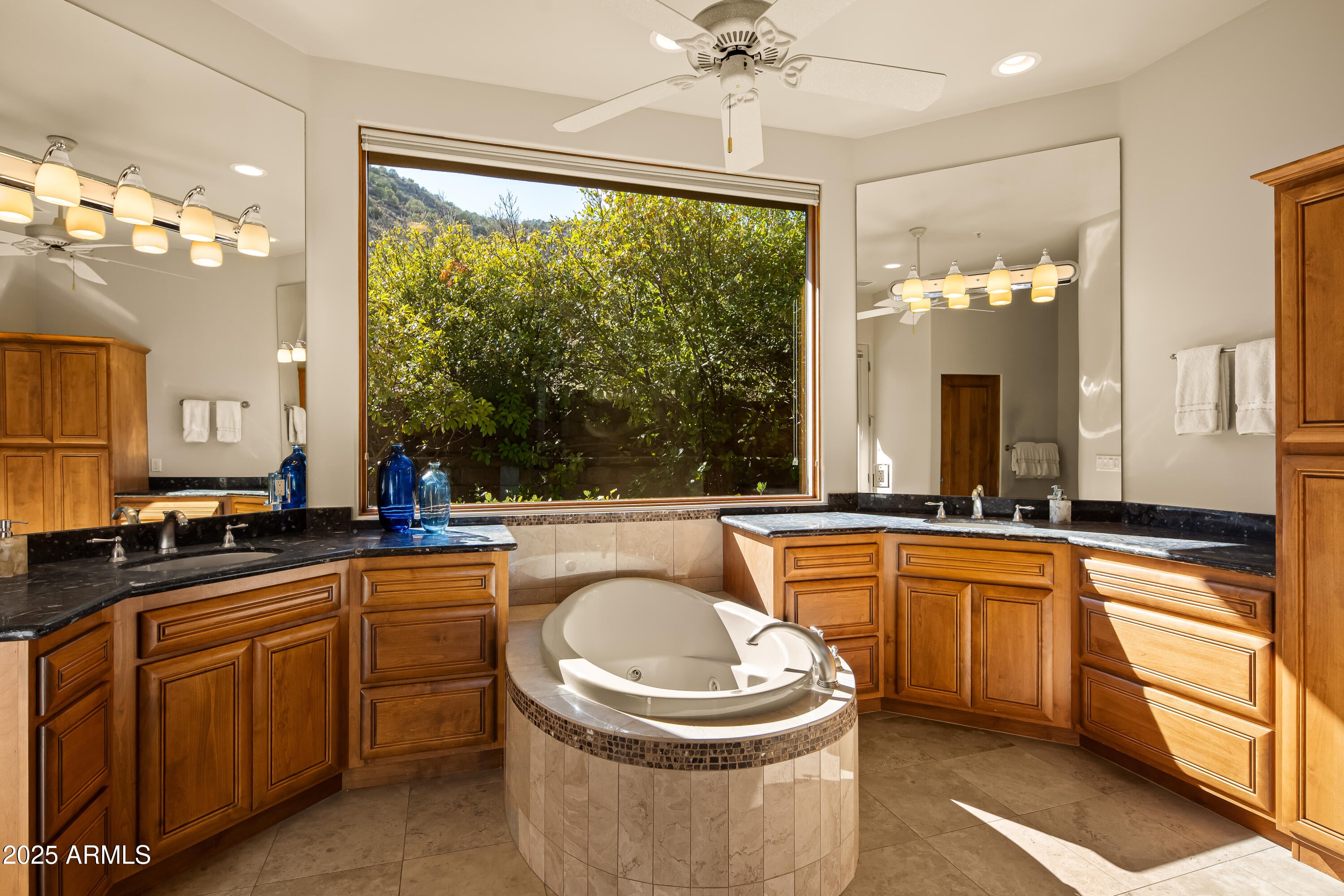 Sedona, Arizona, 86351, United States, 4 Bedrooms Bedrooms, ,5 BathroomsBathrooms,Residential,Active,1959519